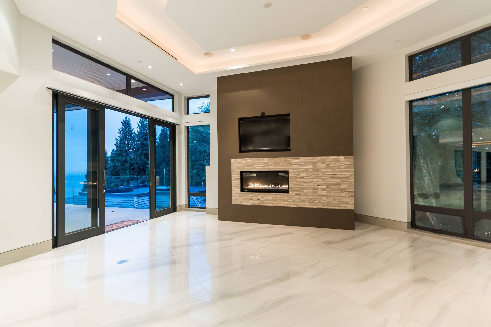 at 1495 Bramwell, Chartwell, West Vancouver