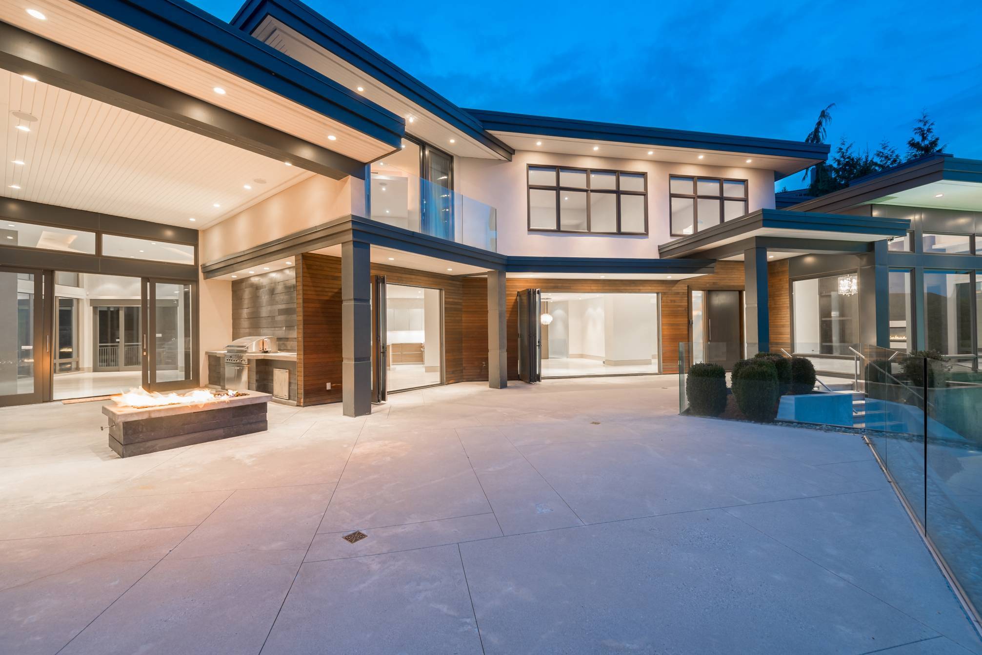 at 1495 Bramwell, Chartwell, West Vancouver