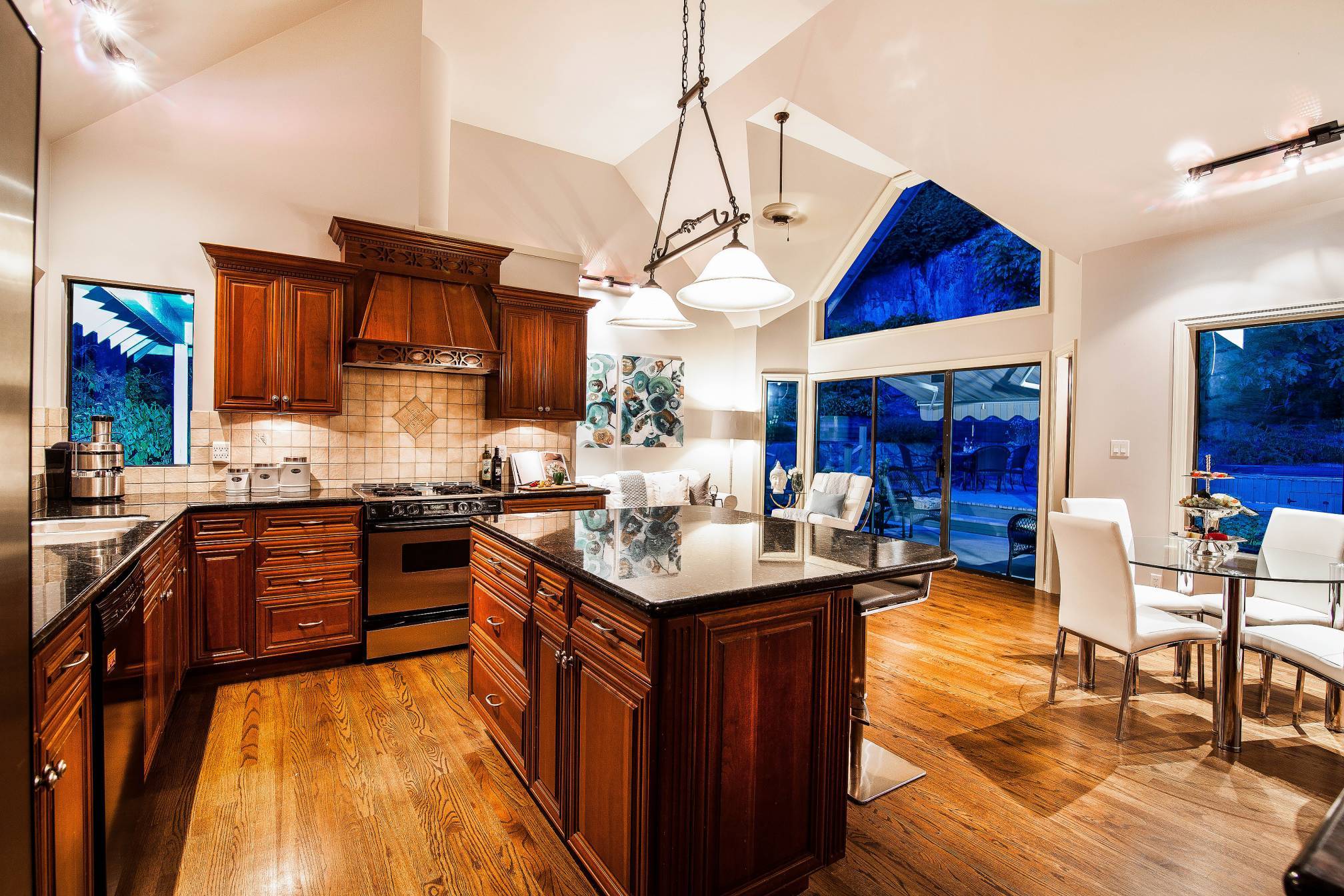 at 4660 Willow Creek Road, Caulfeild, West Vancouver