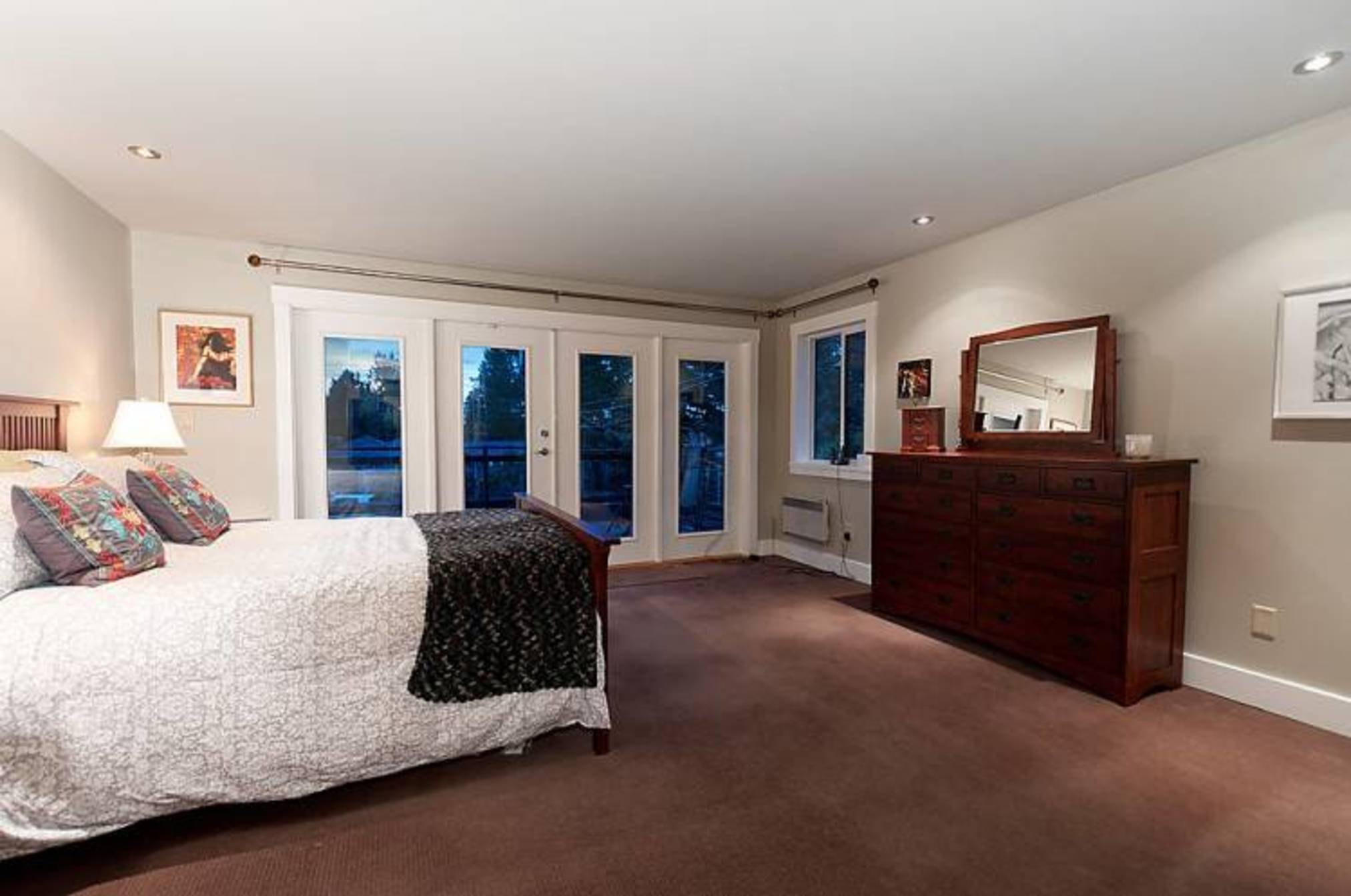 at 1077 Jefferson, Sentinel Hill, West Vancouver