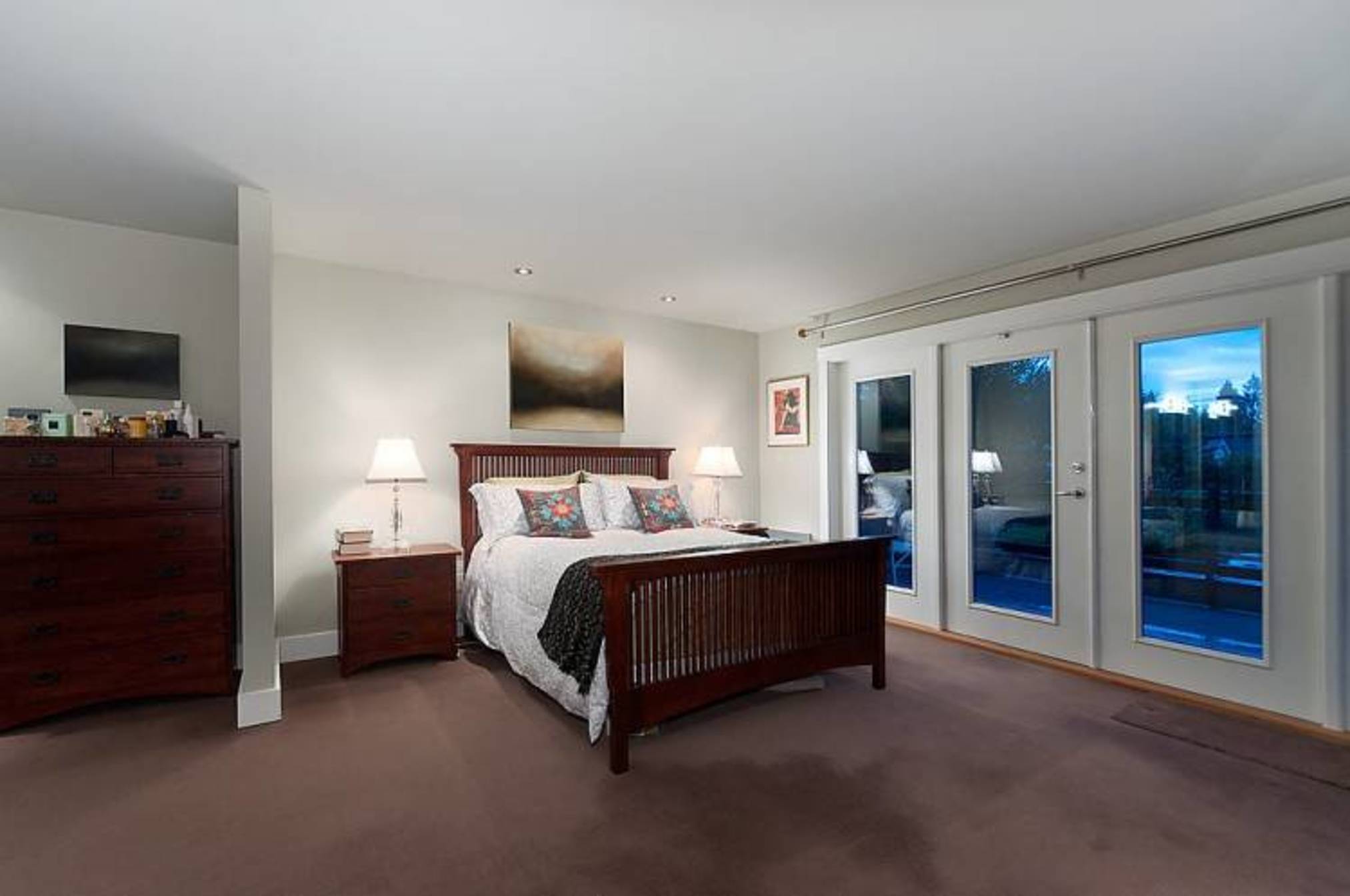 at 1077 Jefferson, Sentinel Hill, West Vancouver