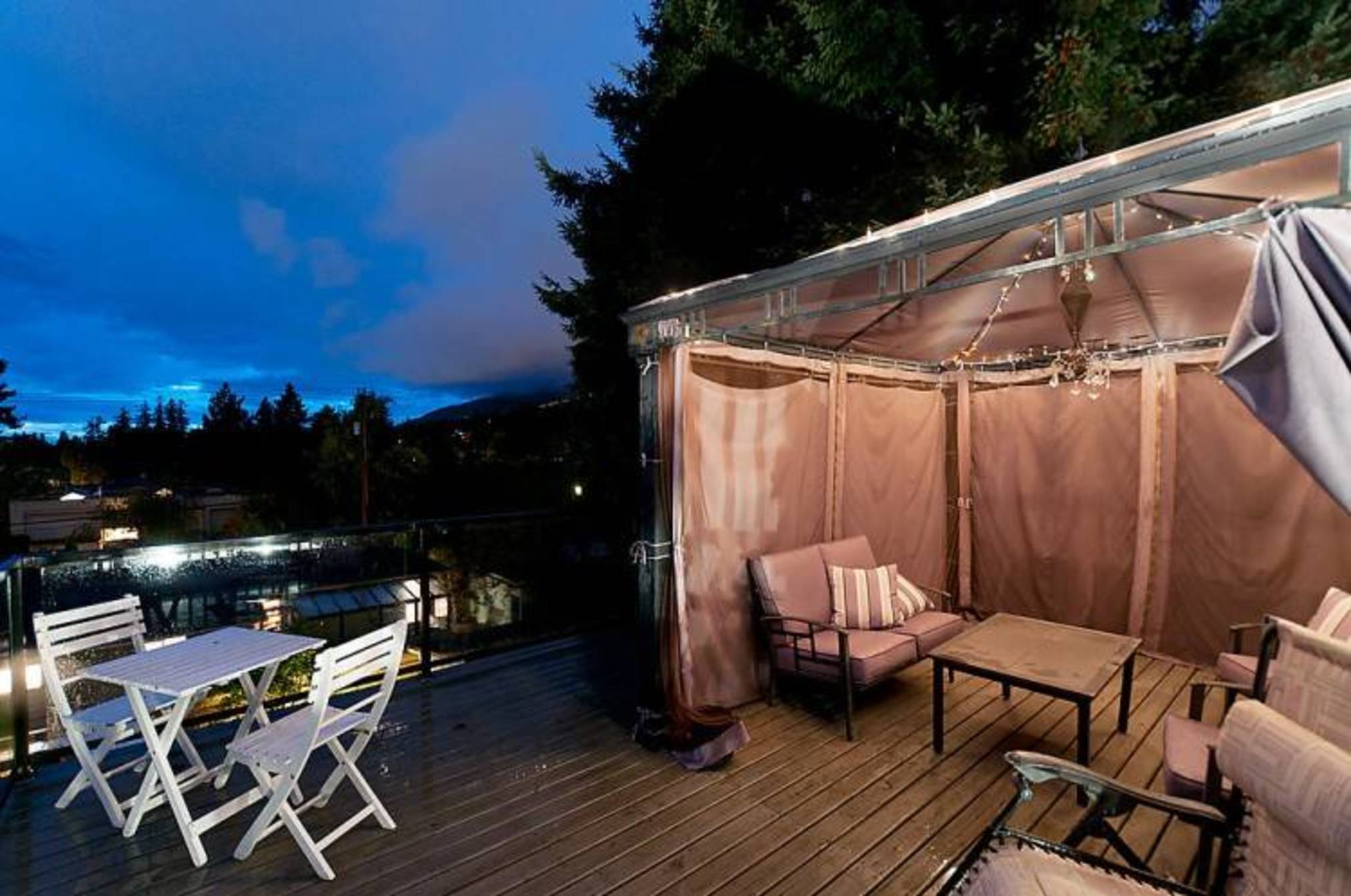 at 1077 Jefferson, Sentinel Hill, West Vancouver