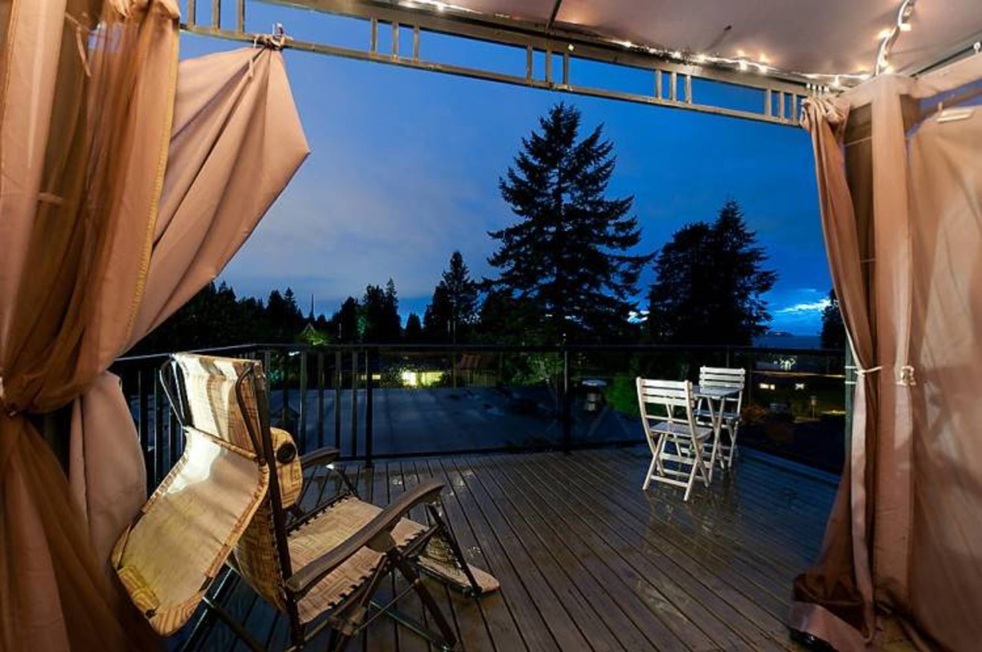 at 1077 Jefferson, Sentinel Hill, West Vancouver