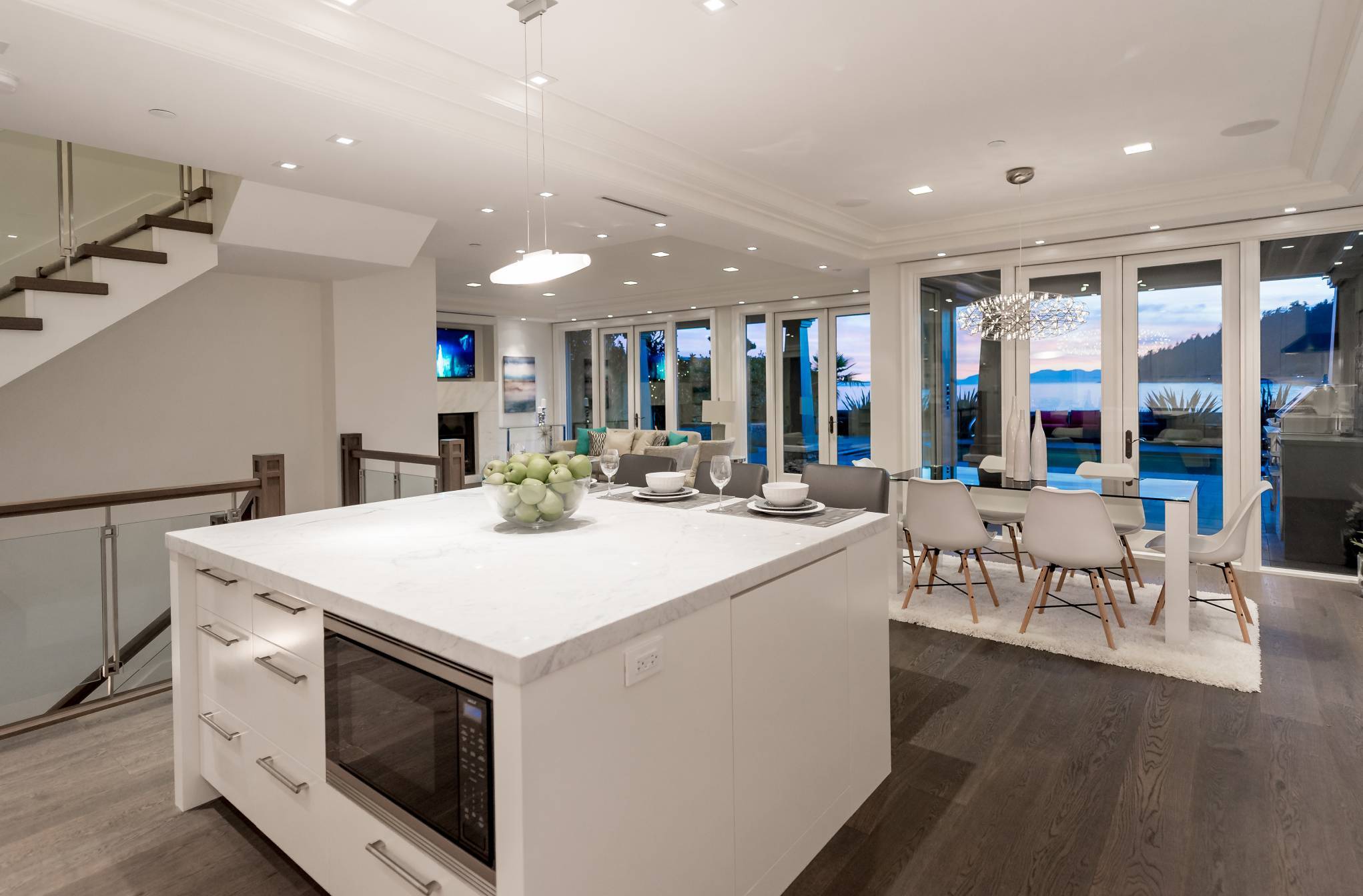 at 4460 Ross Crescent, Cypress, West Vancouver