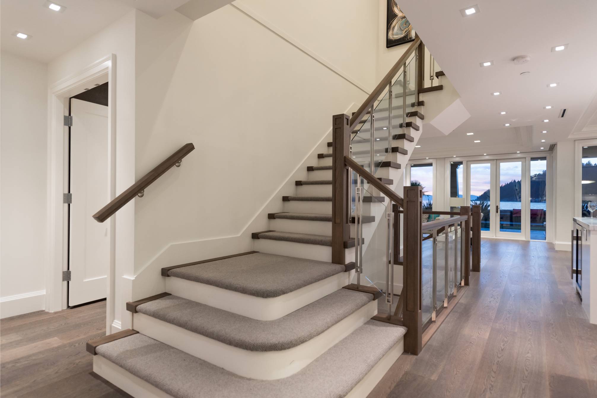 at 4460 Ross Crescent, Cypress, West Vancouver
