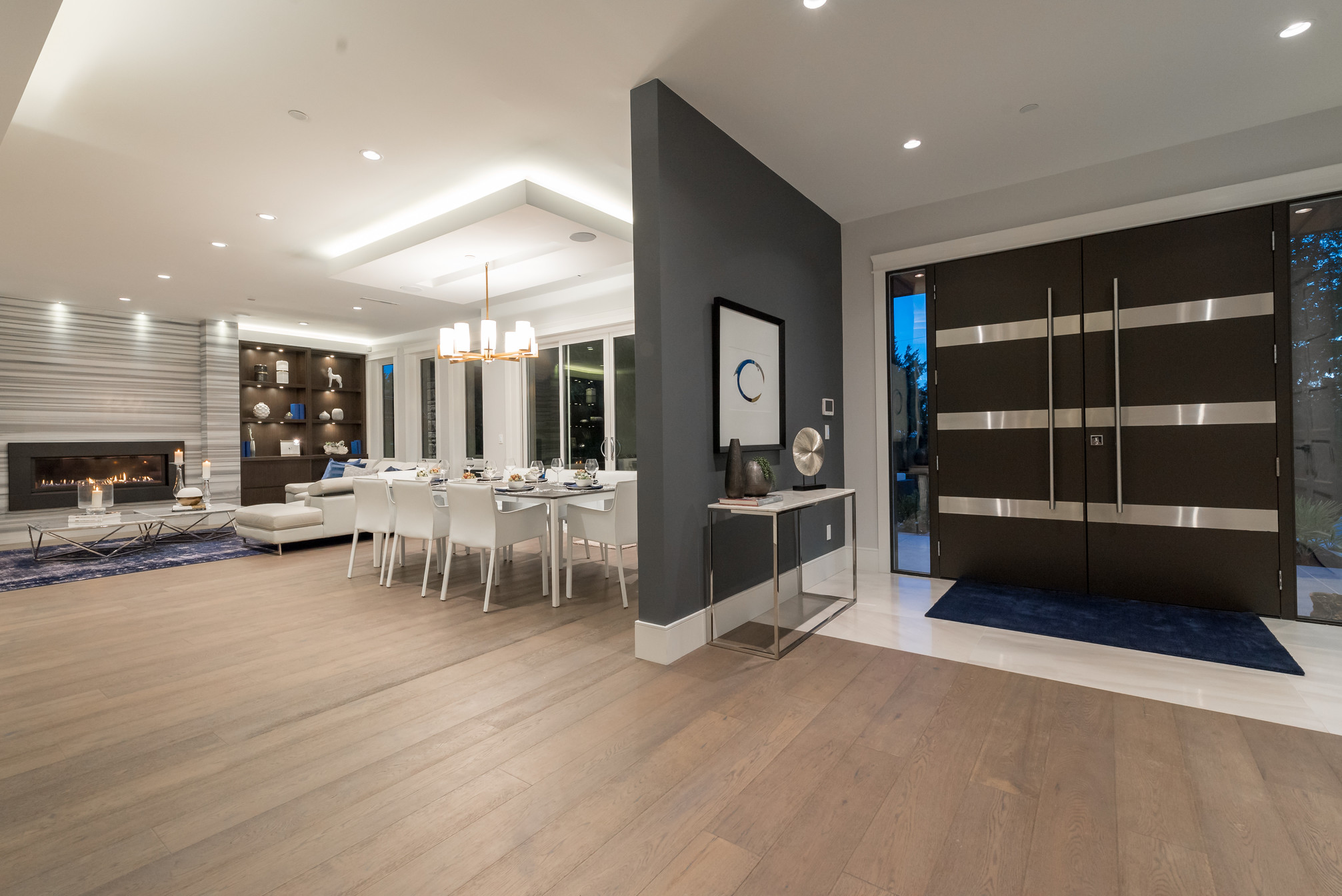 at 3905 Southridge Avenue, Bayridge, West Vancouver