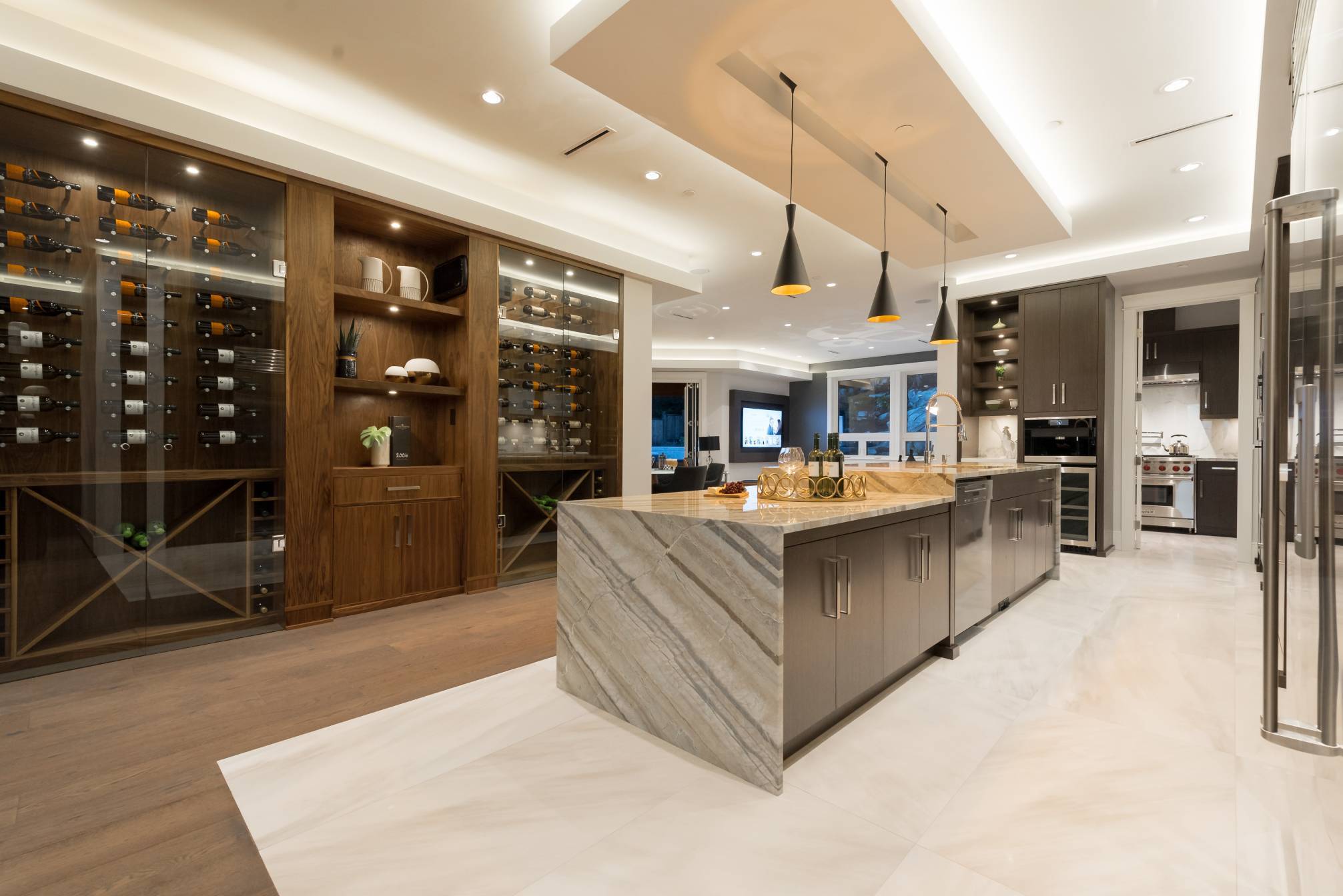 at 3905 Southridge Avenue, Bayridge, West Vancouver