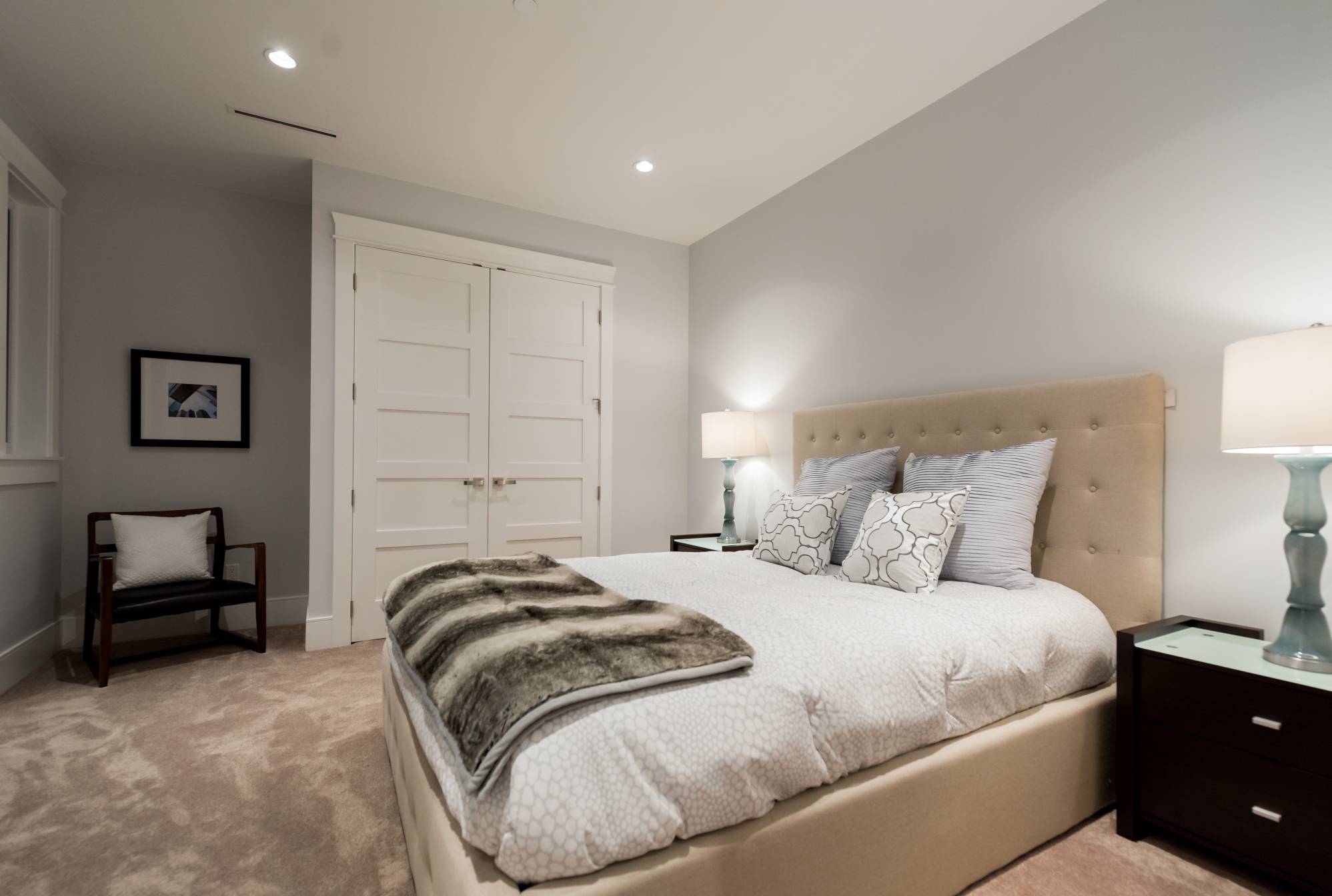 at 3905 Southridge Avenue, Bayridge, West Vancouver