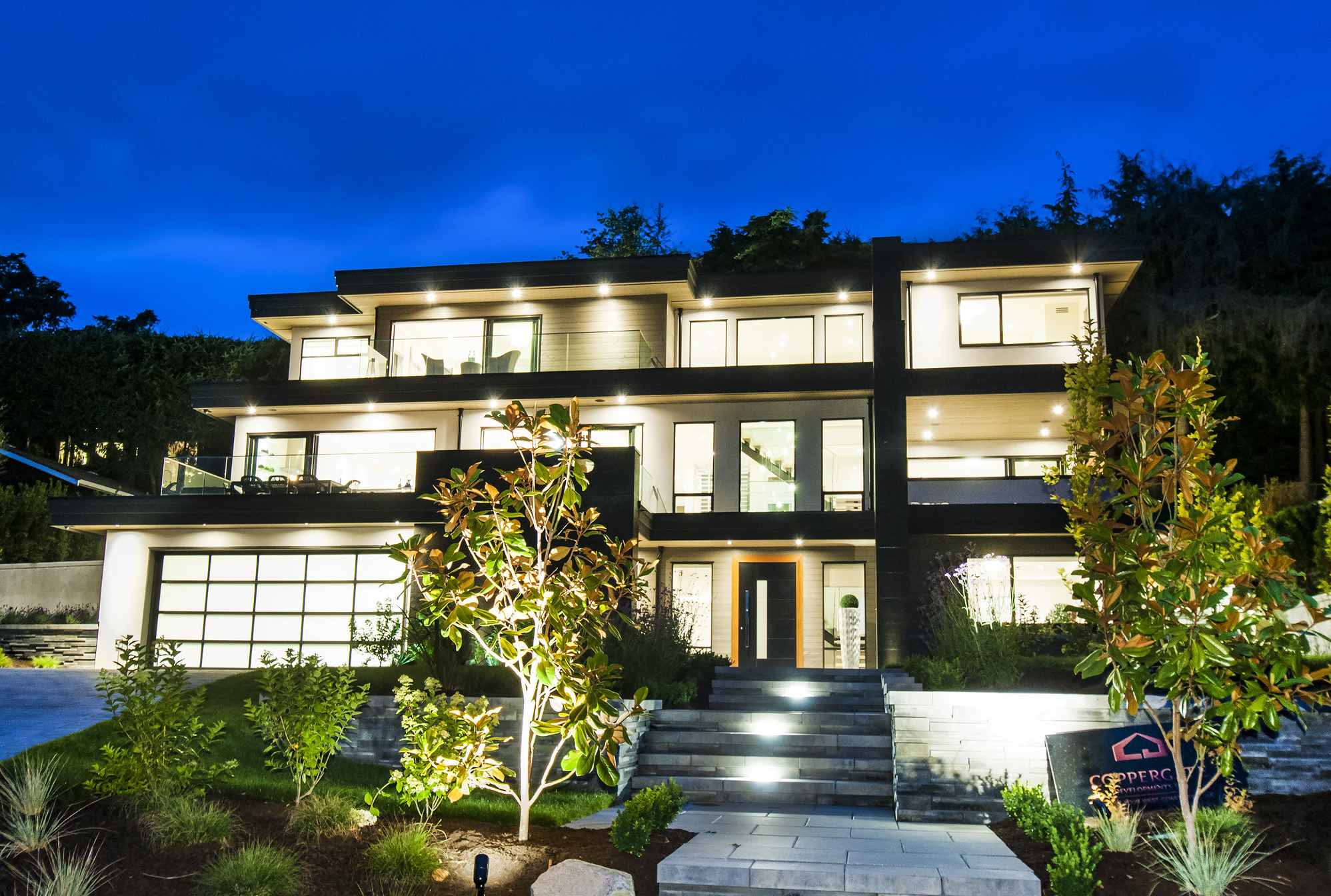 001 at 4113 Bayridge Avenue, Bayridge, West Vancouver