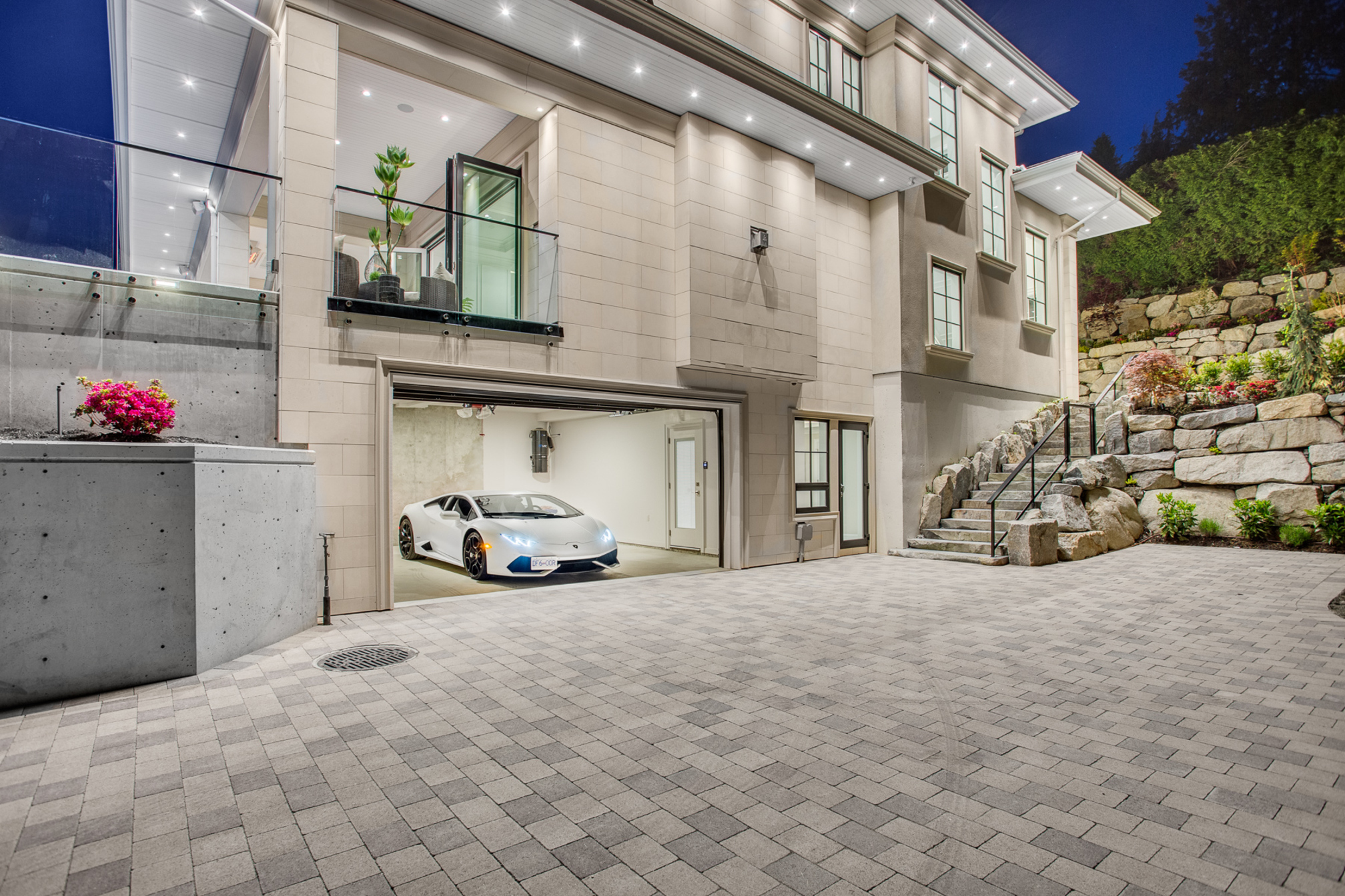 at 1515 Camelot, West Vancouver