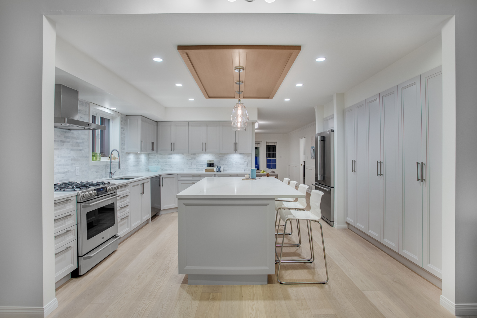 at 5732 Westport Court, Eagle Harbour, West Vancouver