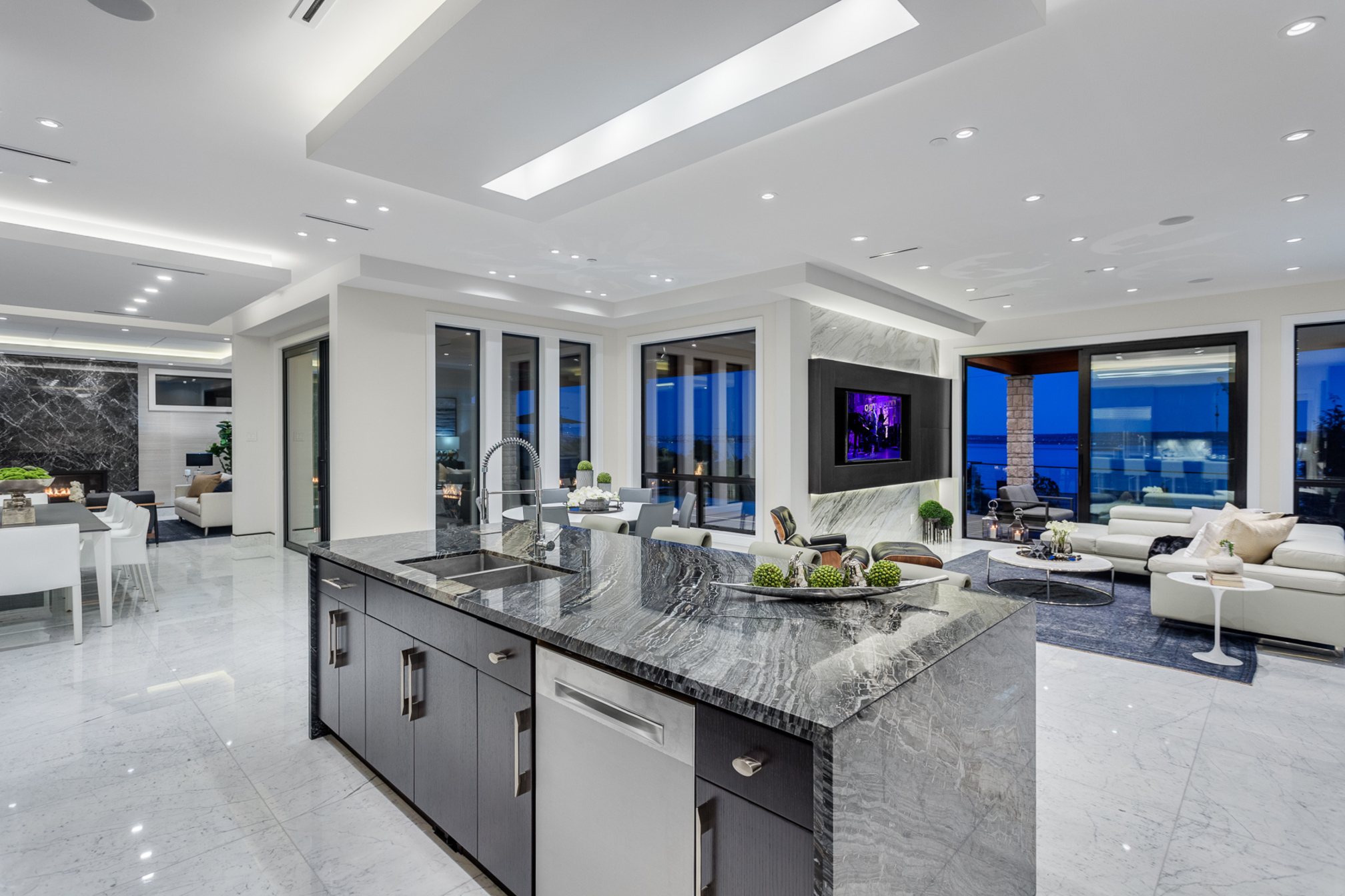 at 3325 Craigend Road, West Bay, West Vancouver