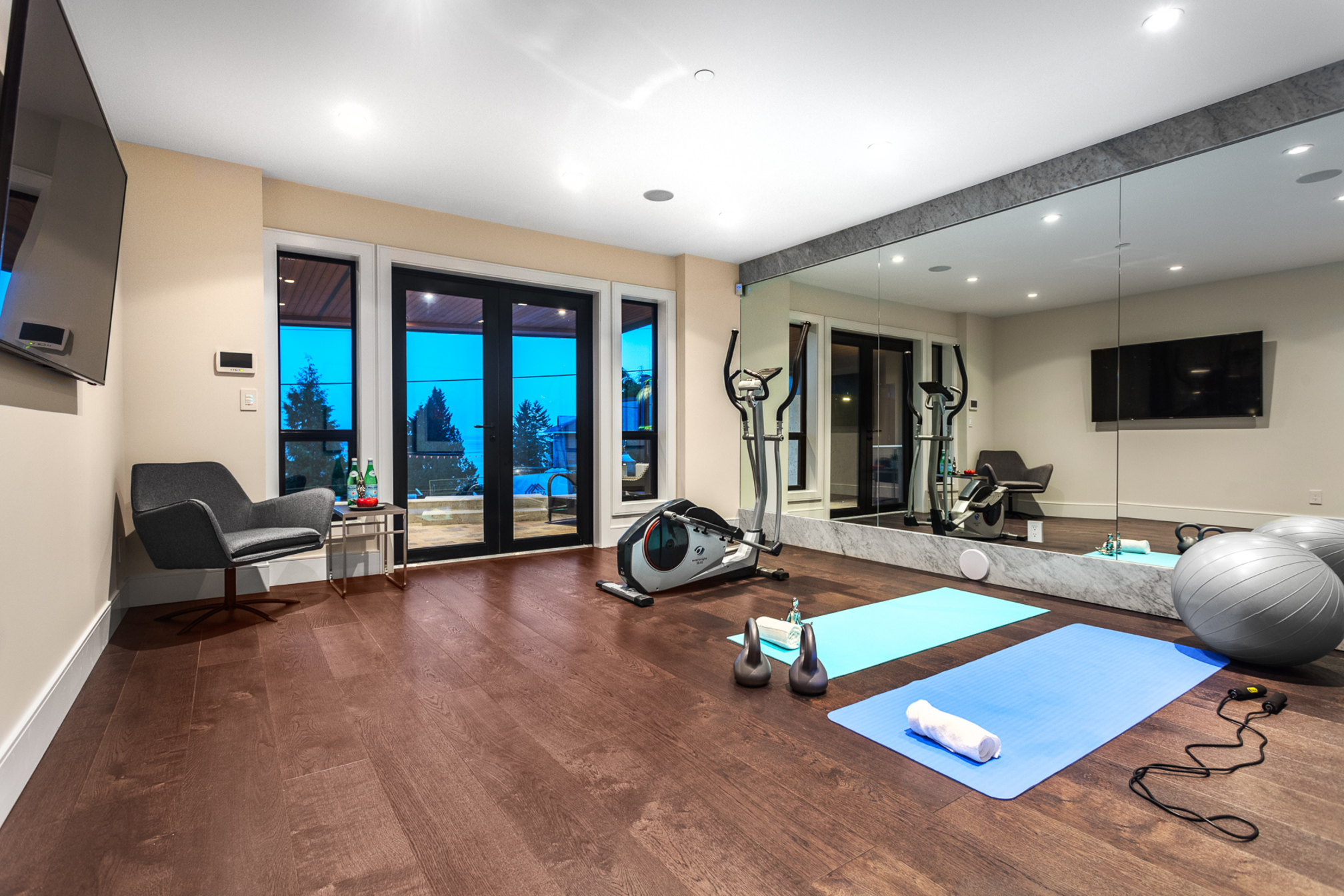 at 3325 Craigend Road, West Bay, West Vancouver