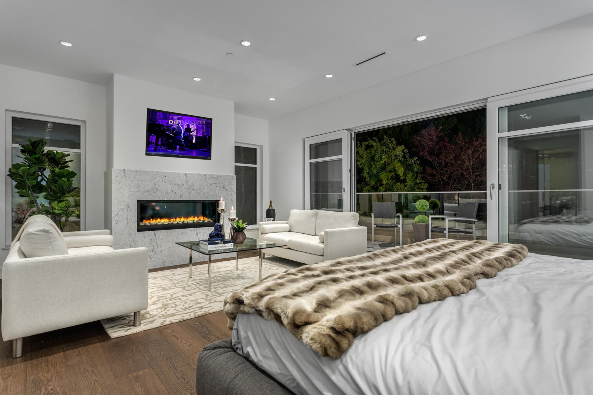 at 595 King Georges, British Properties, West Vancouver