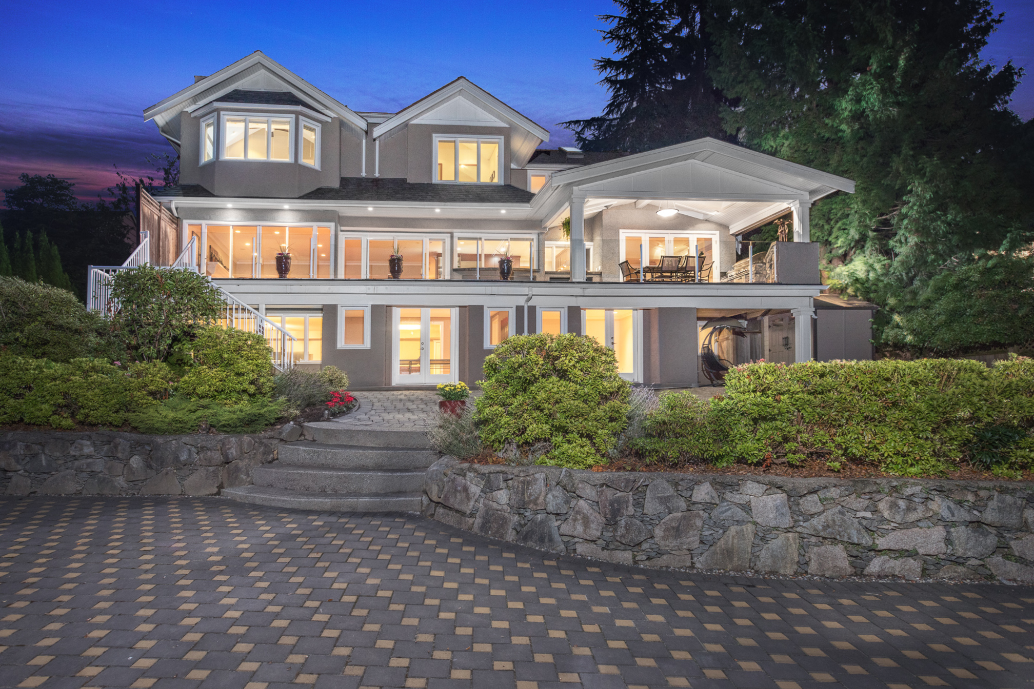 at 975 Leyland Street, Sentinel Hill, West Vancouver