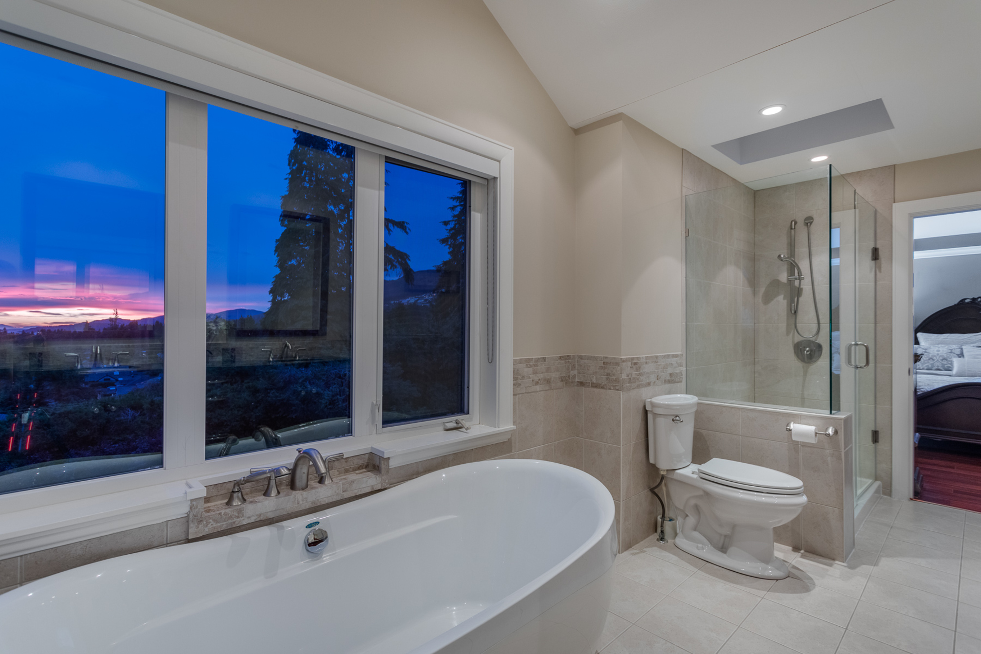 at 975 Leyland Street, Sentinel Hill, West Vancouver