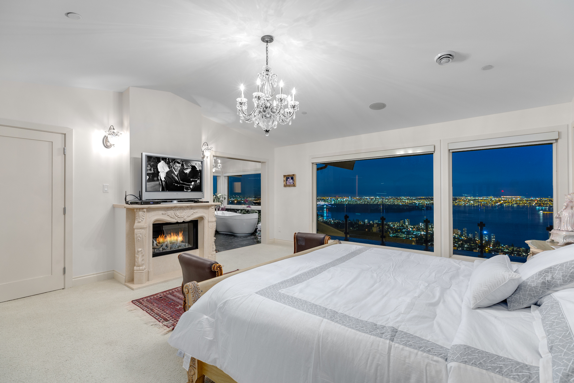 at 2349 Constantine Place, Whitby Estates, West Vancouver