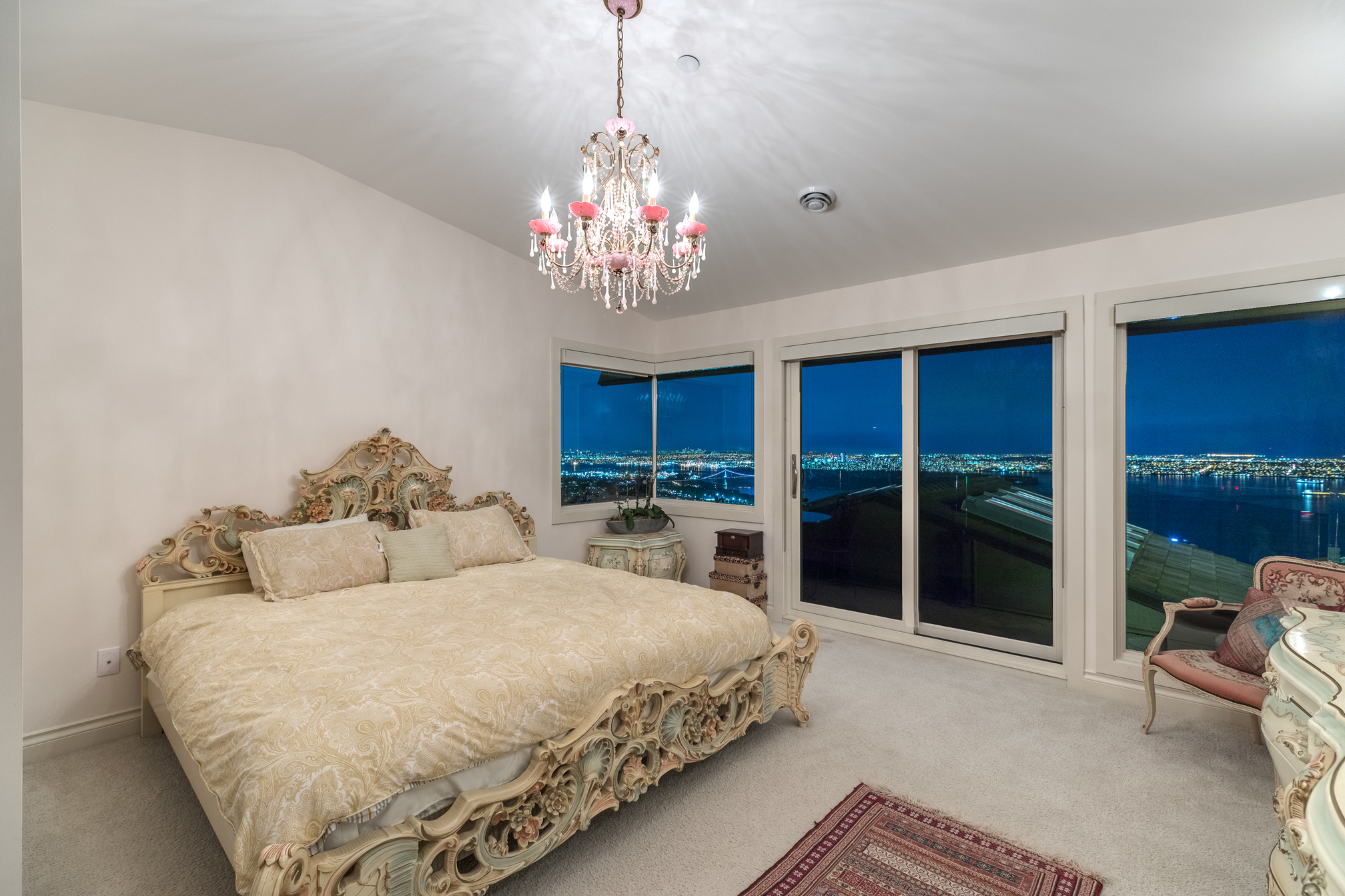 at 2349 Constantine Place, Whitby Estates, West Vancouver