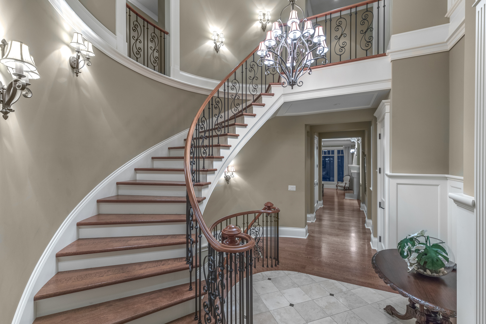 at 2770 Bellevue, Dundarave, West Vancouver