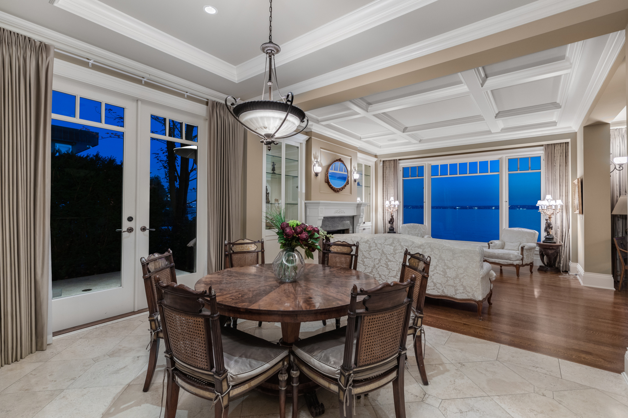 at 2770 Bellevue, Dundarave, West Vancouver