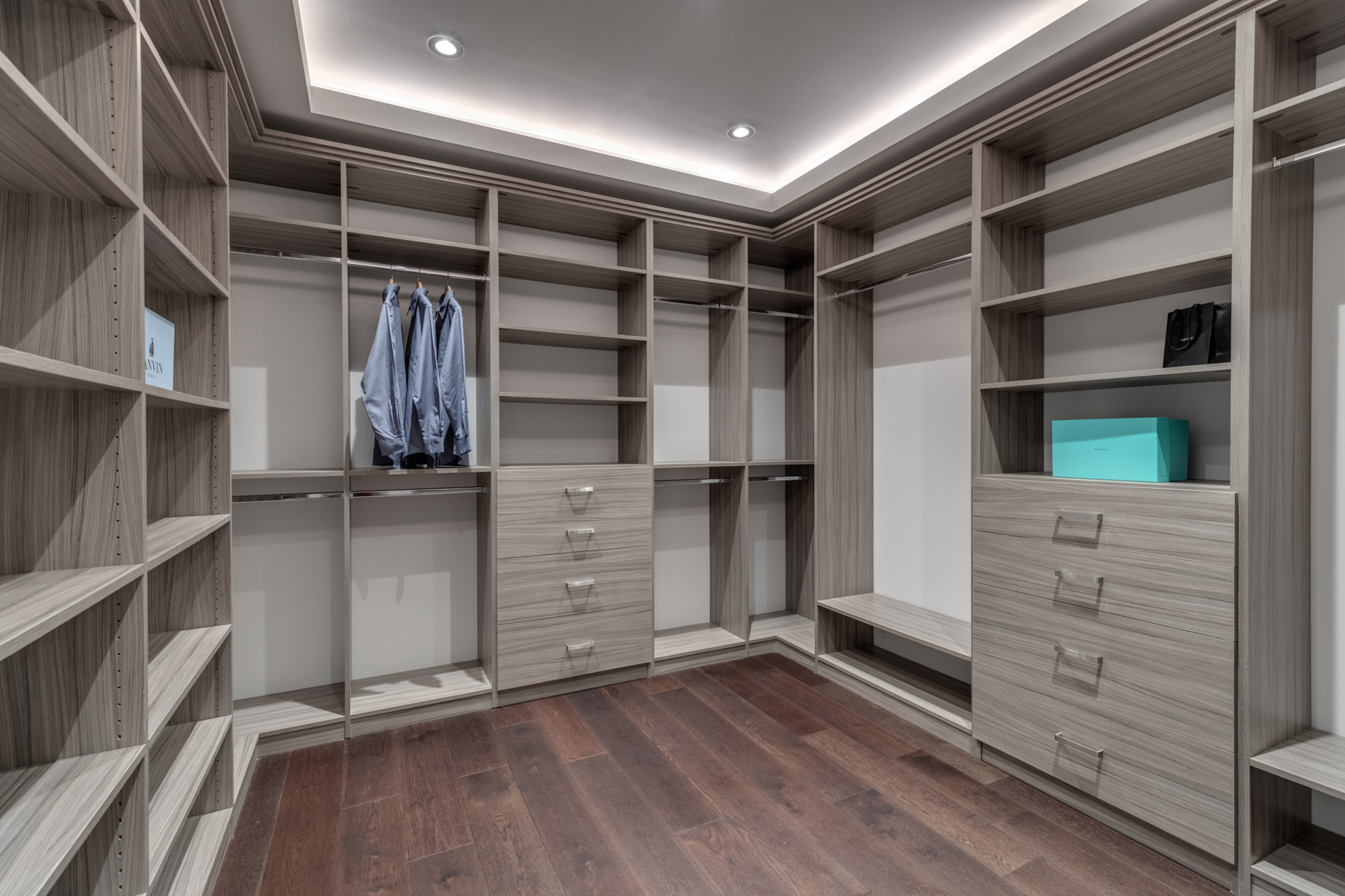 at 1595 19th Street, Ambleside, West Vancouver