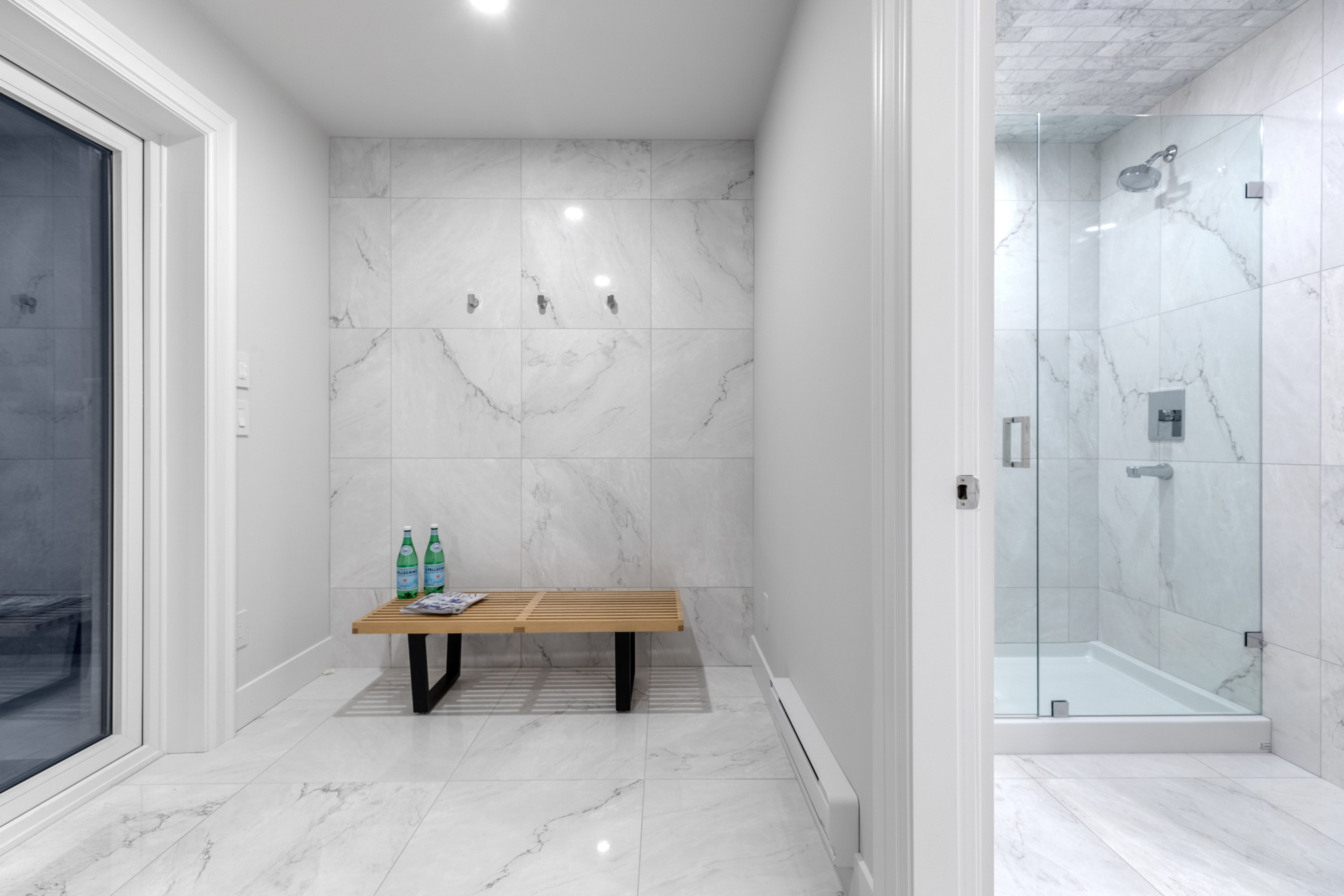  at 1595 19th Street, Ambleside, West Vancouver