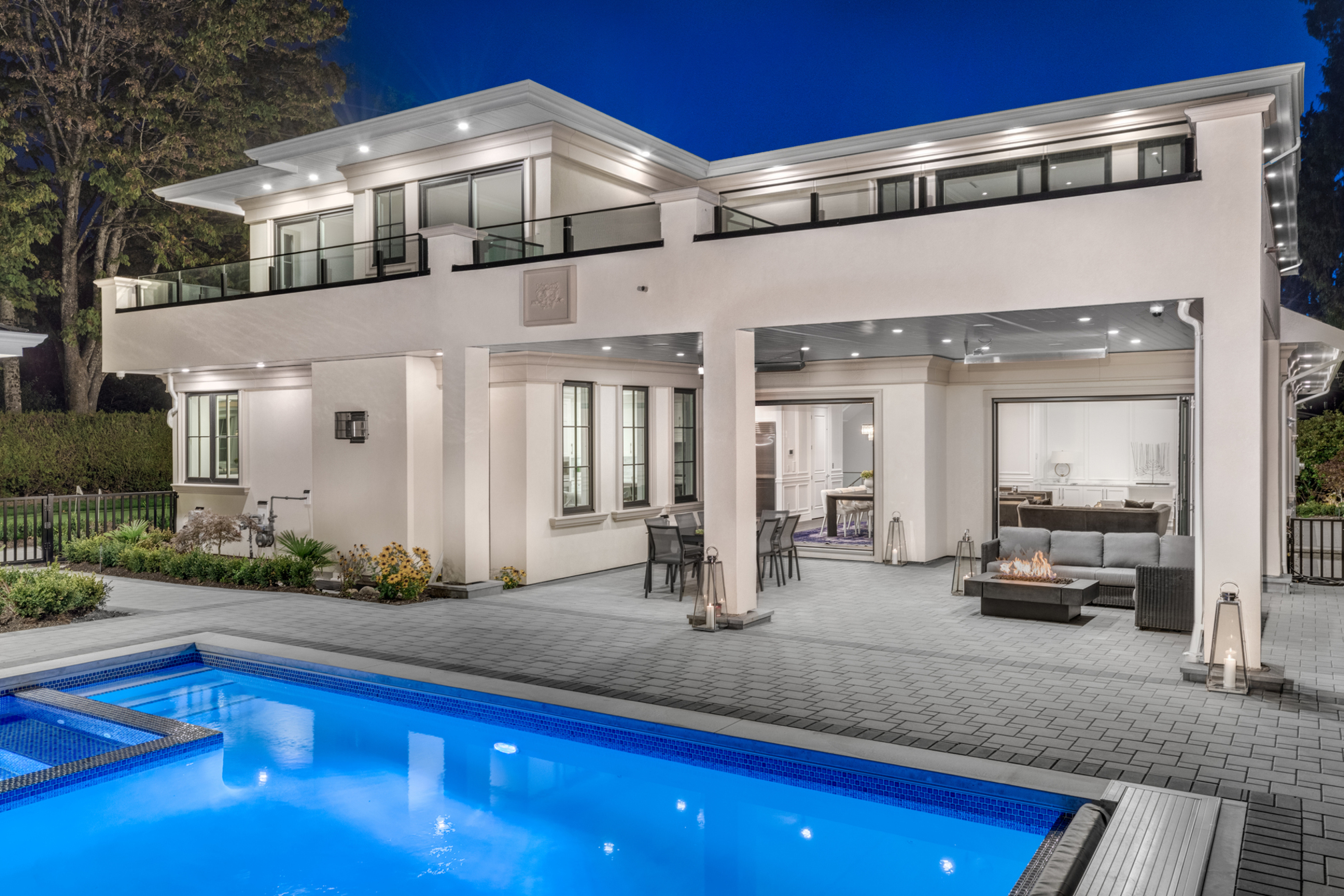 at 1595 19th Street, Ambleside, West Vancouver
