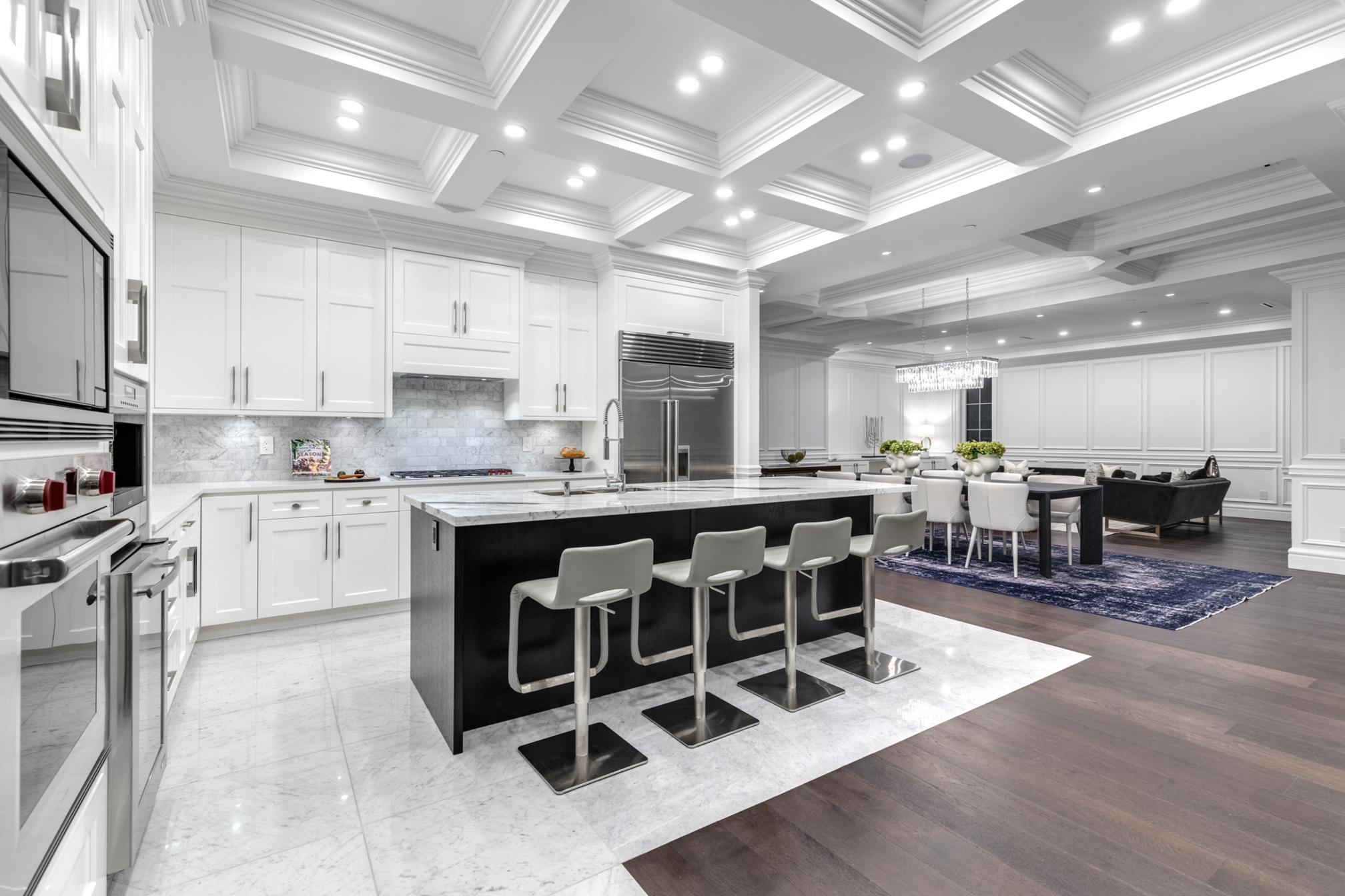  at 1595 19th Street, Ambleside, West Vancouver