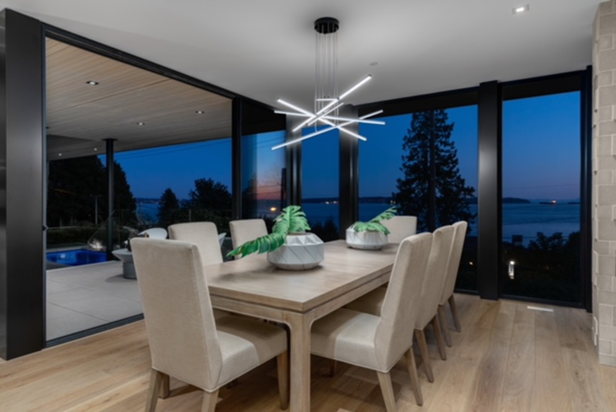 at 2611 Bellevue, Dundarave, West Vancouver