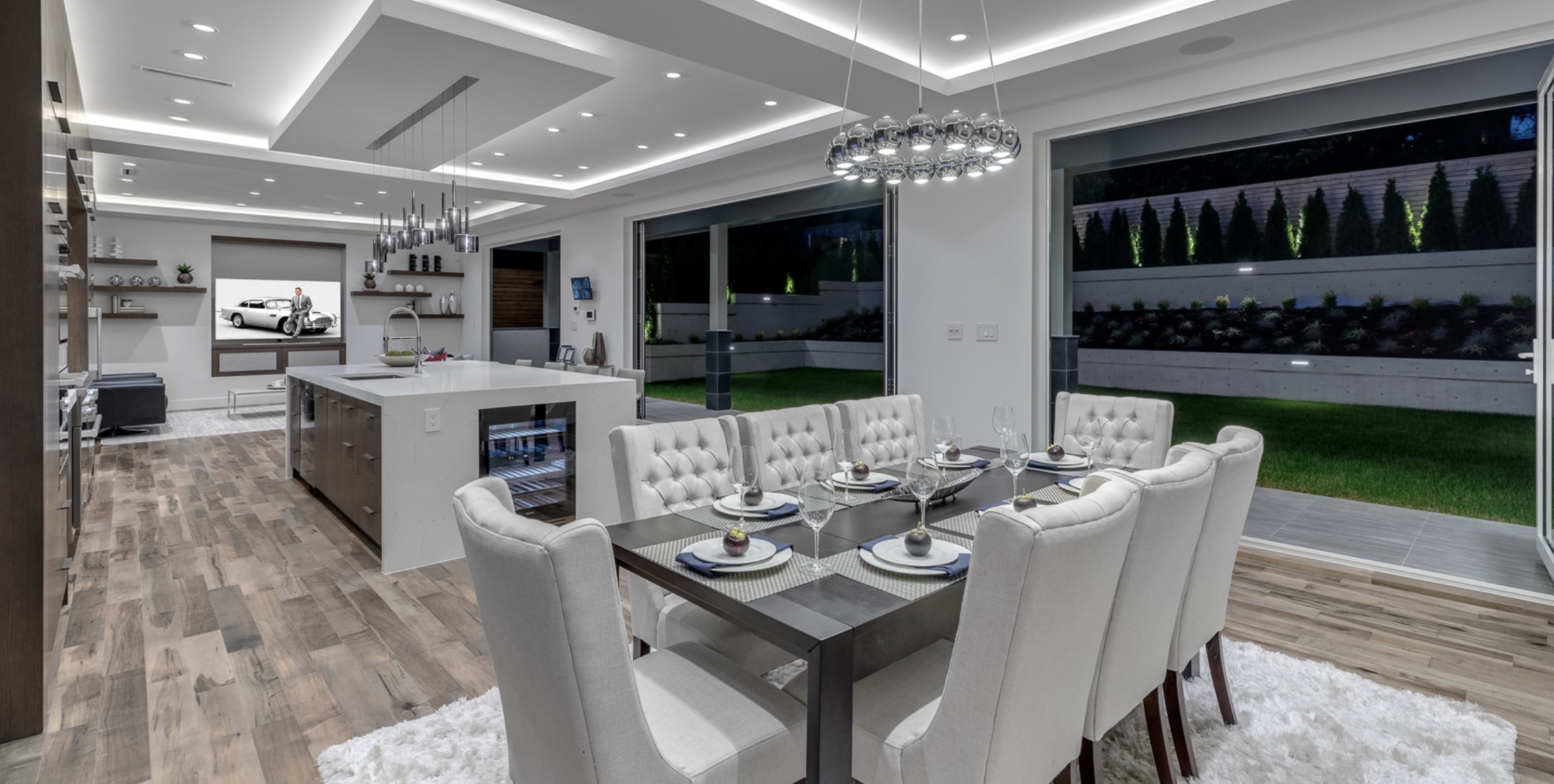 at 4582 Highland Boulevard, Canyon Heights NV, North Vancouver