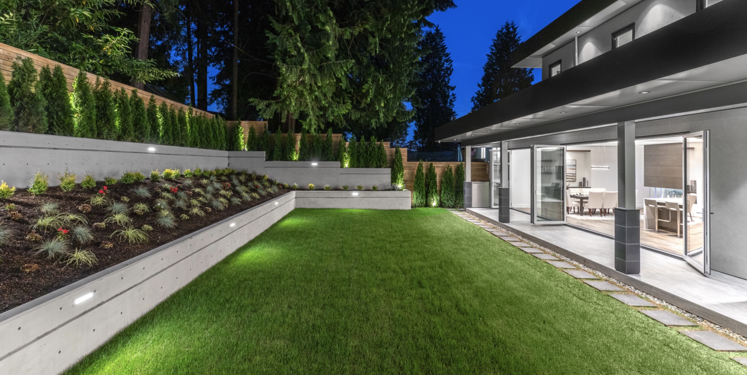 at 4582 Highland Boulevard, Canyon Heights NV, North Vancouver
