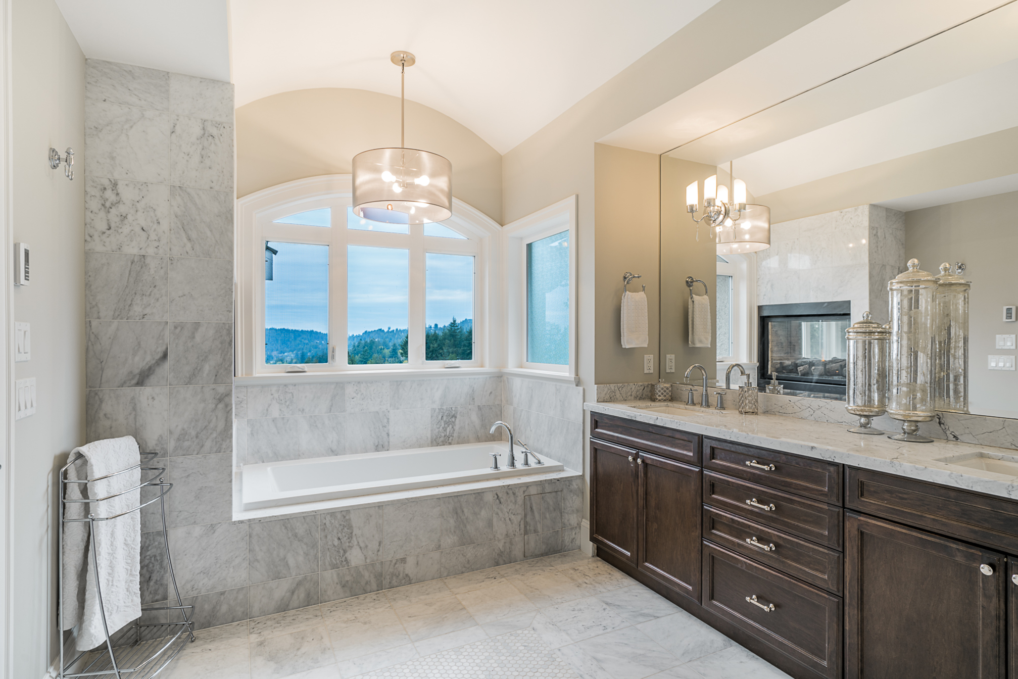 at 3817 Bayridge, Bayridge, West Vancouver