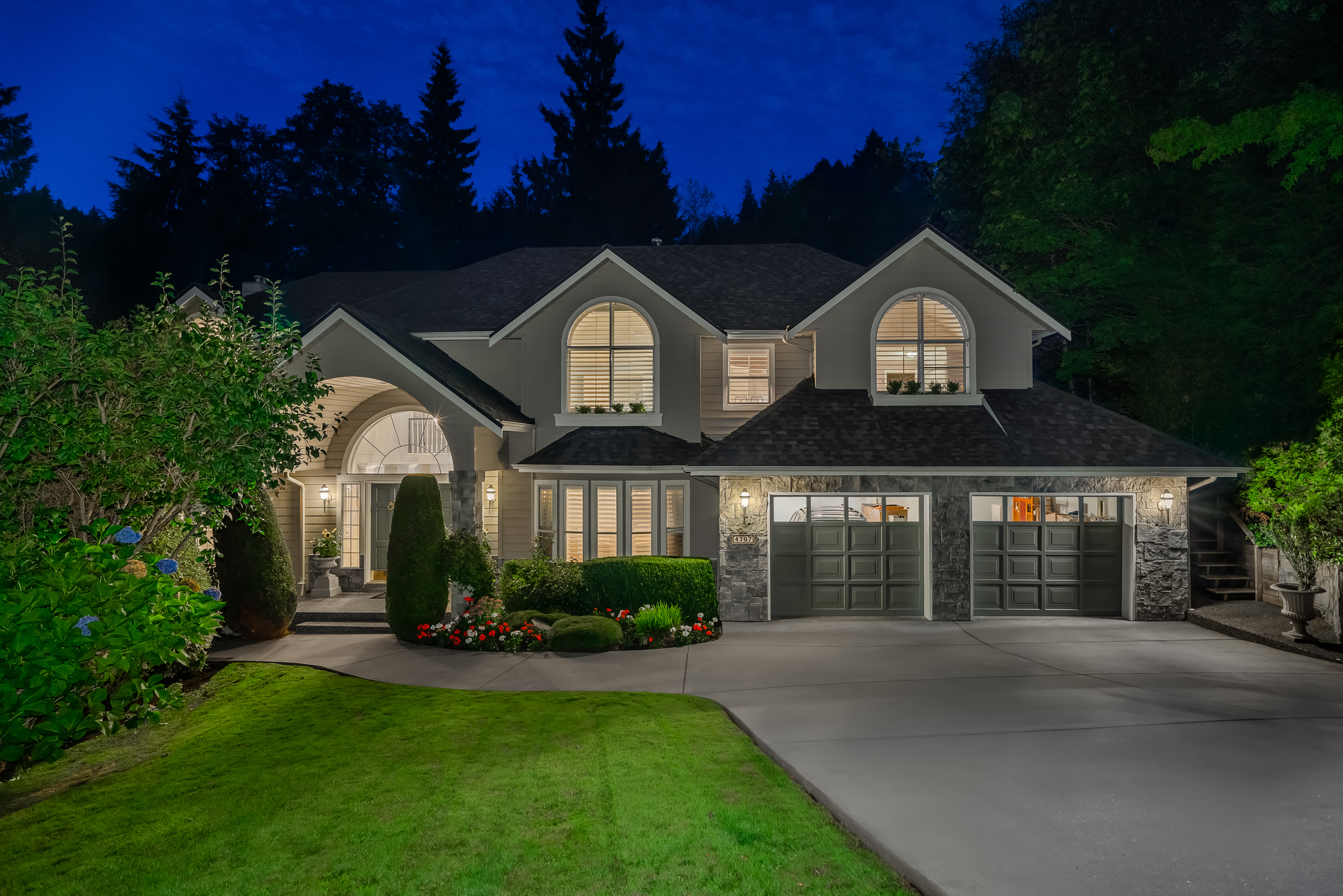 4707 The Glen, Cypress Park Estates, West Vancouver 2