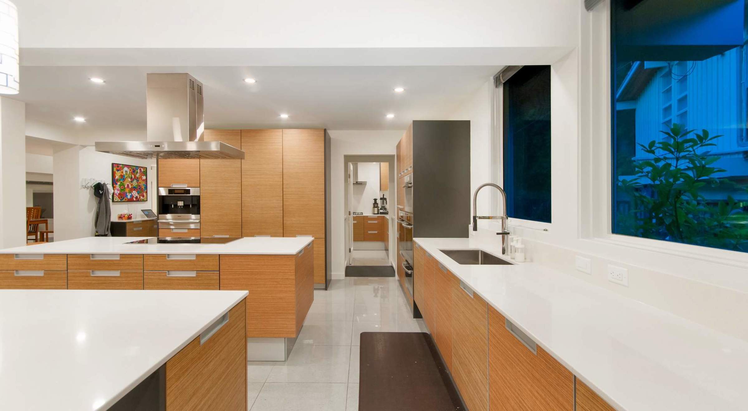 at 3584 Rockview Place, Westmount WV, West Vancouver