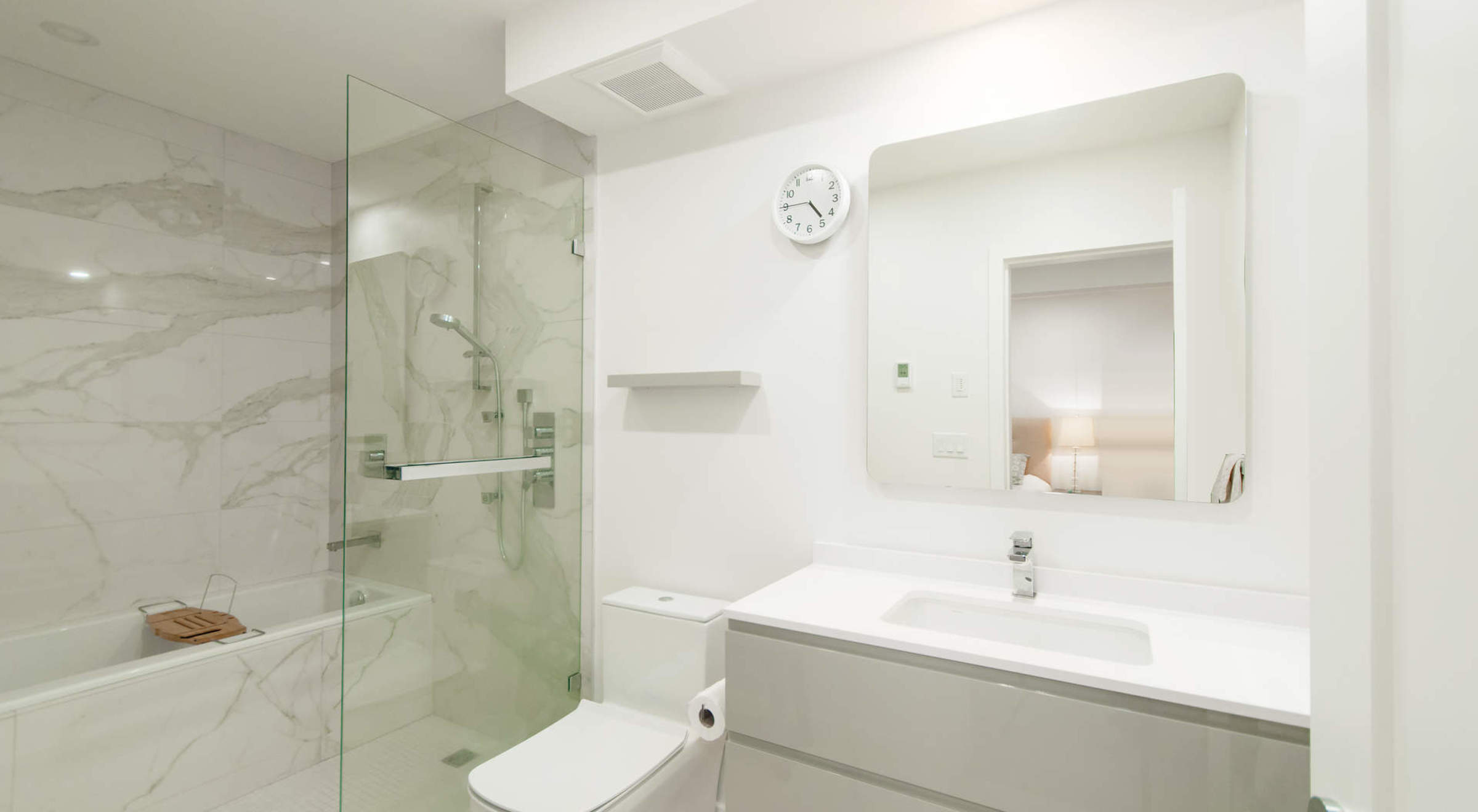 at 3584 Rockview Place, Westmount WV, West Vancouver