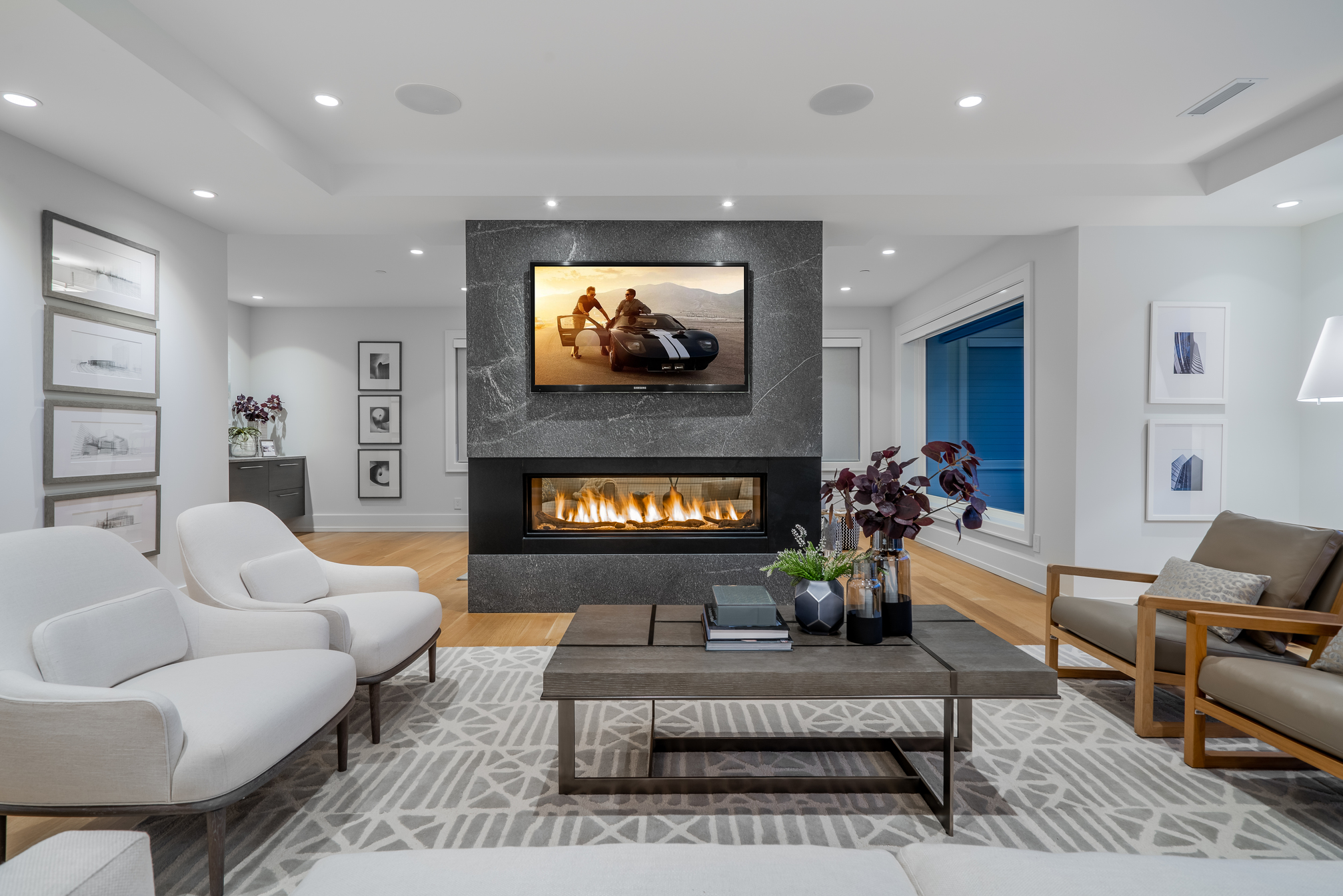 at 3820 Southridge Avenue, Bayridge, West Vancouver