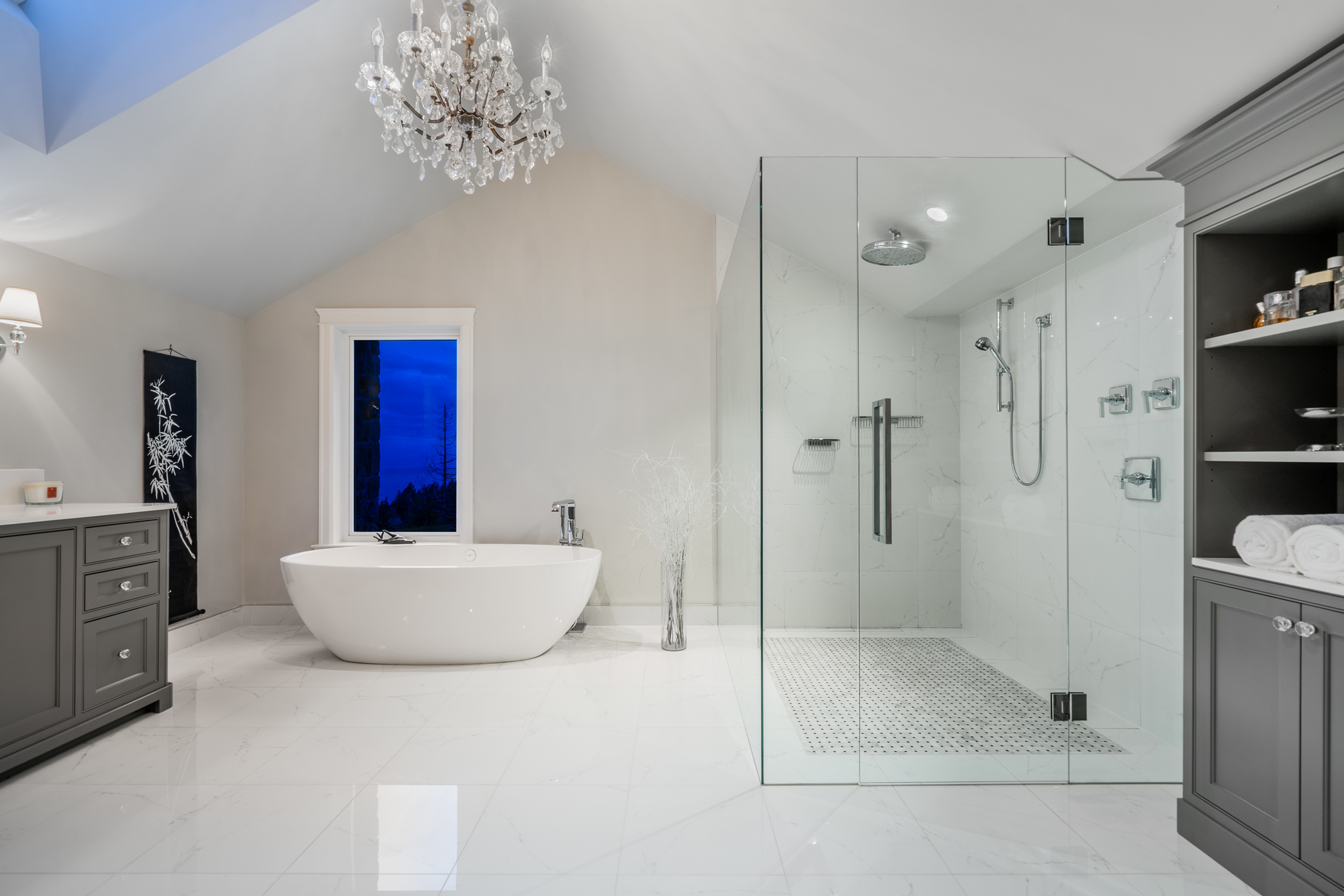 at 4667 Woodridge Place, Cypress Park Estates, West Vancouver