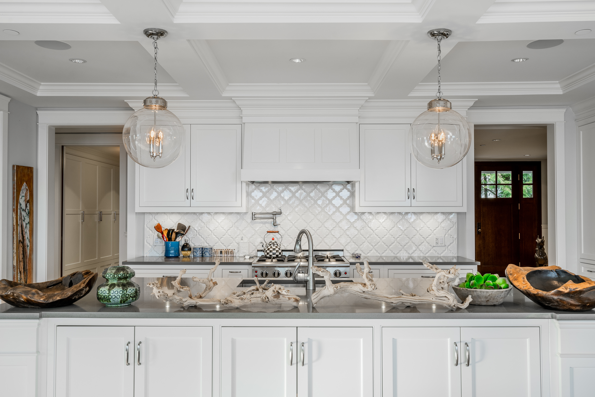 at 4667 Woodridge Place, Cypress Park Estates, West Vancouver