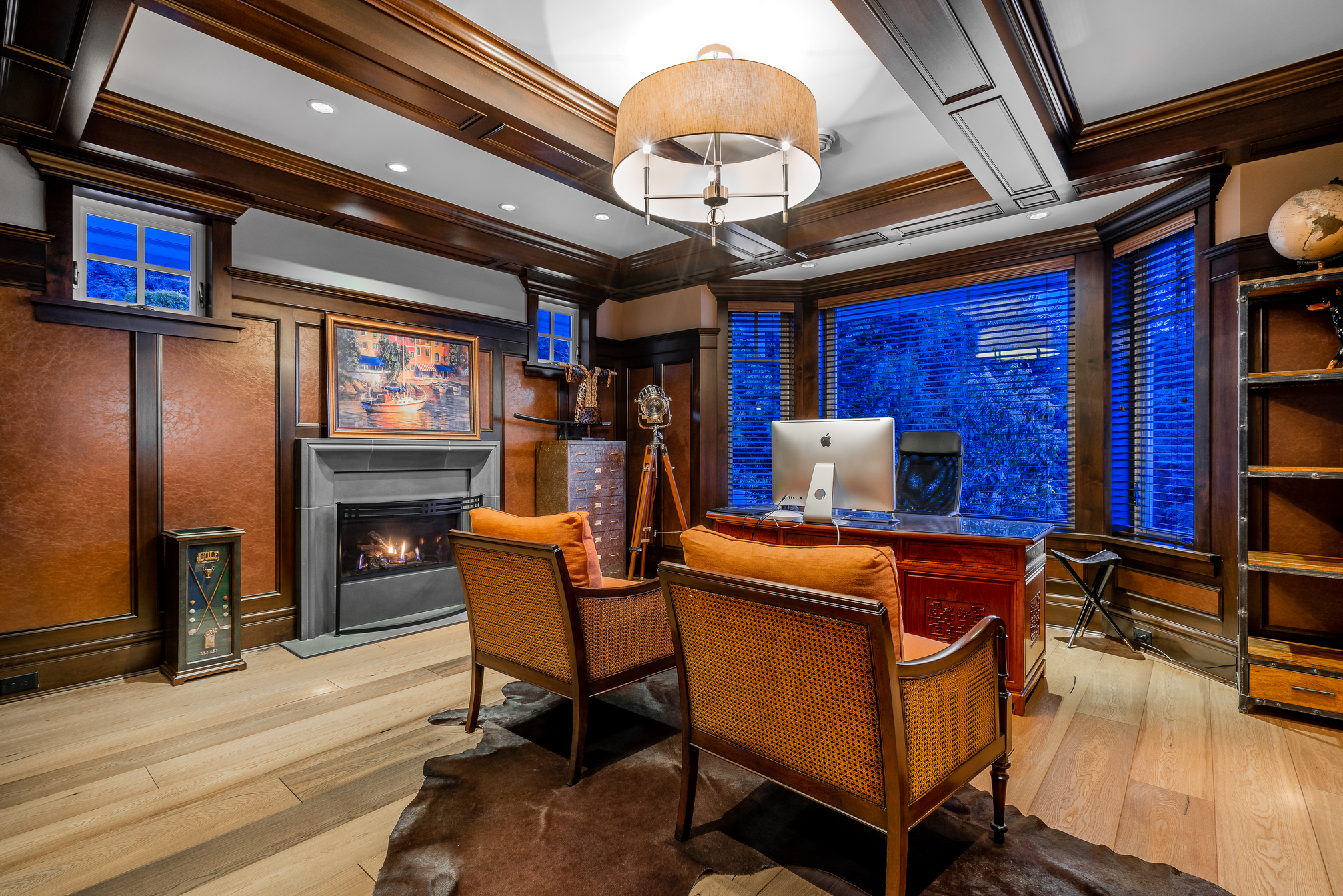 at 4667 Woodridge Place, Cypress Park Estates, West Vancouver