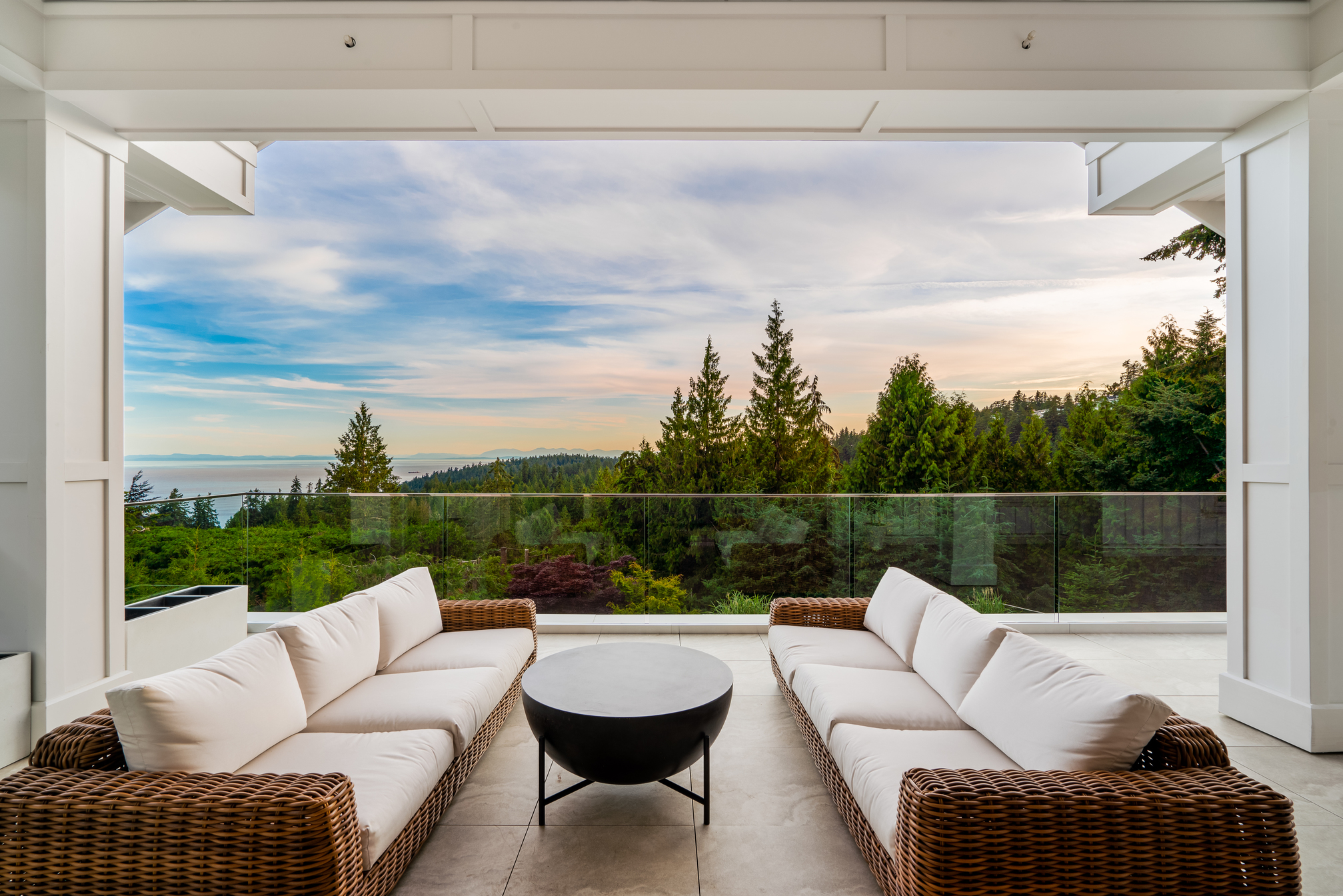 at 4195 Rockridge Road, Rockridge, West Vancouver