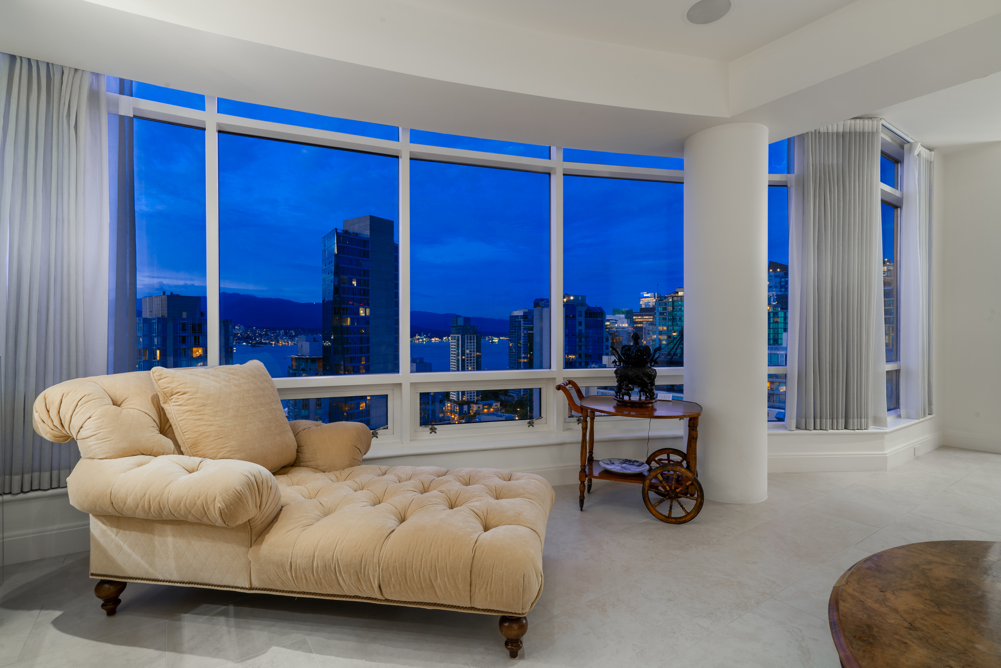 at 20B - 1500 Alberni Streeet, Coal Harbour, Vancouver West