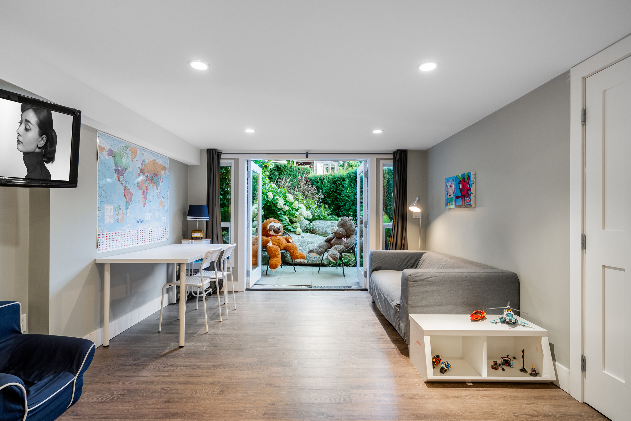 at 125 Kensington Crescent, Upper Lonsdale, North Vancouver