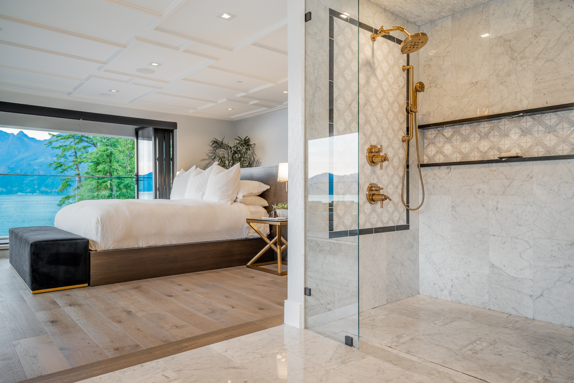 at 6892 Copper Cove Road, Whytecliff, West Vancouver