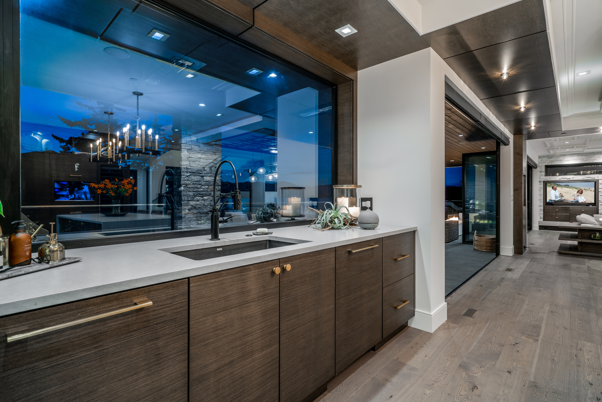 at 6892 Copper Cove Road, Whytecliff, West Vancouver