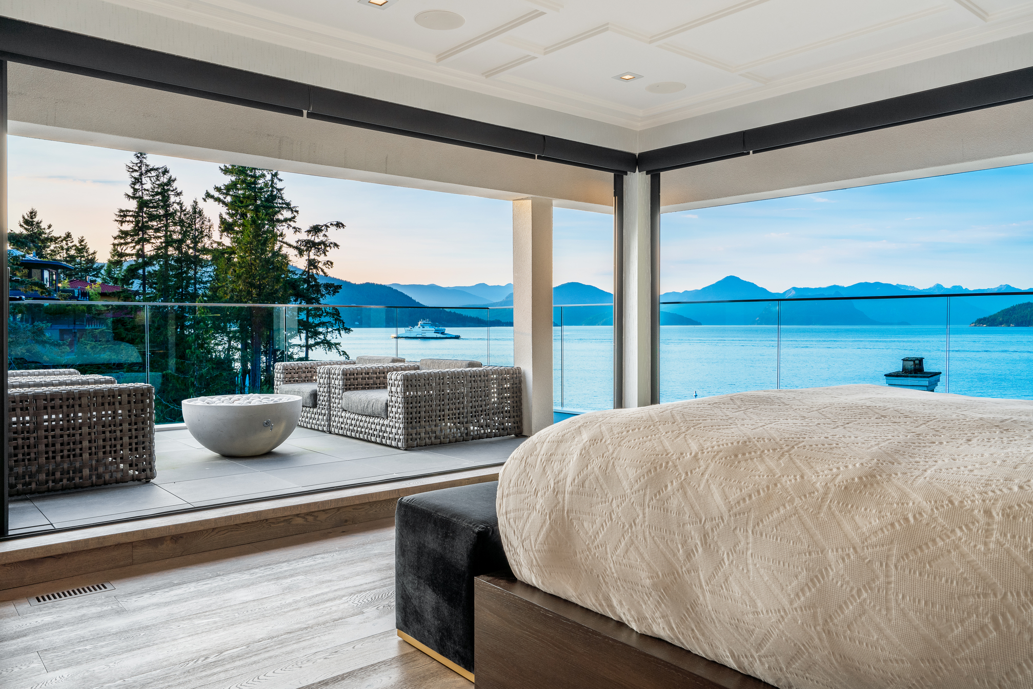 at 6892 Copper Cove Road, Whytecliff, West Vancouver