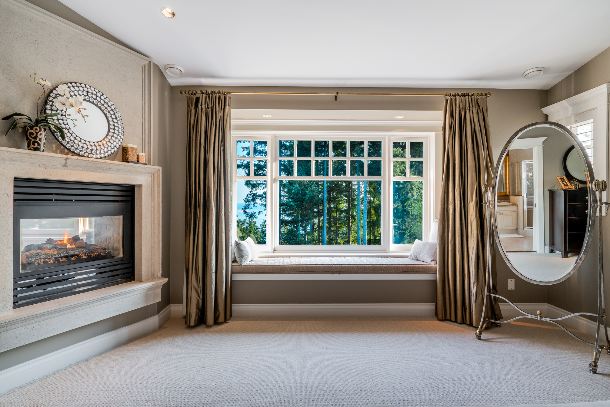 at 4638 Decourcy Court, Caulfeild, West Vancouver