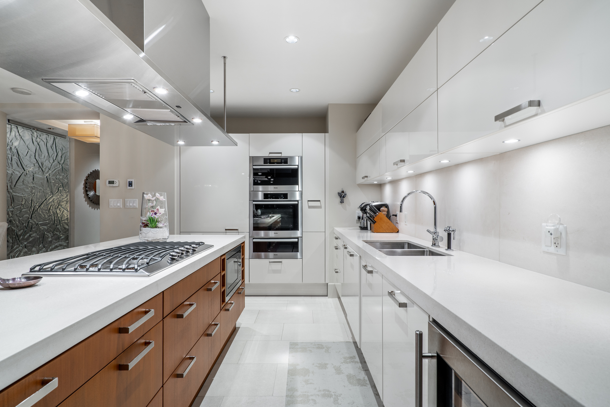 at 1702 - 1560 Homer Mews, Yaletown, Vancouver West