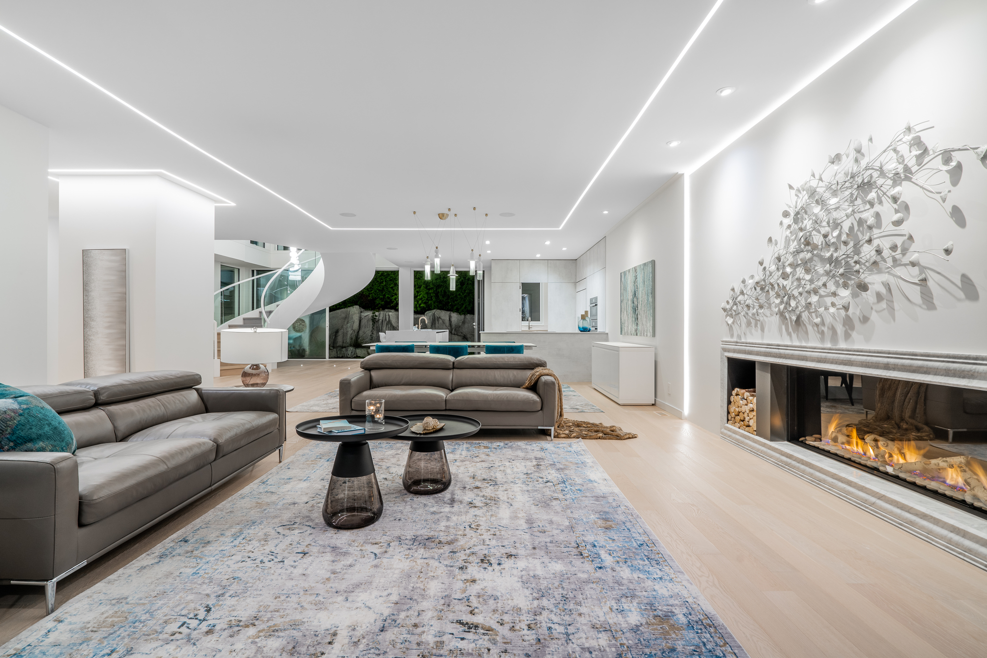 at 655 Beachview Drive, Deep Cove, North Vancouver