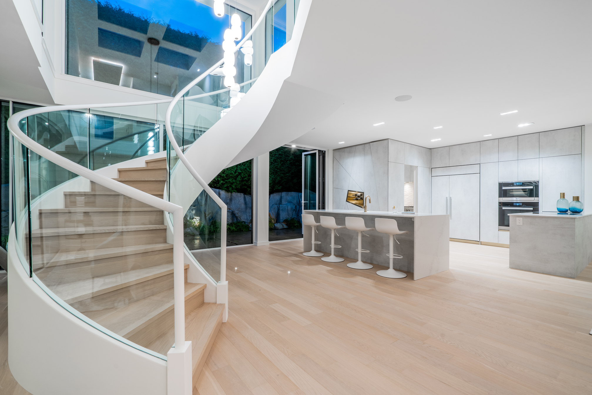 at 655 Beachview Drive, Deep Cove, North Vancouver