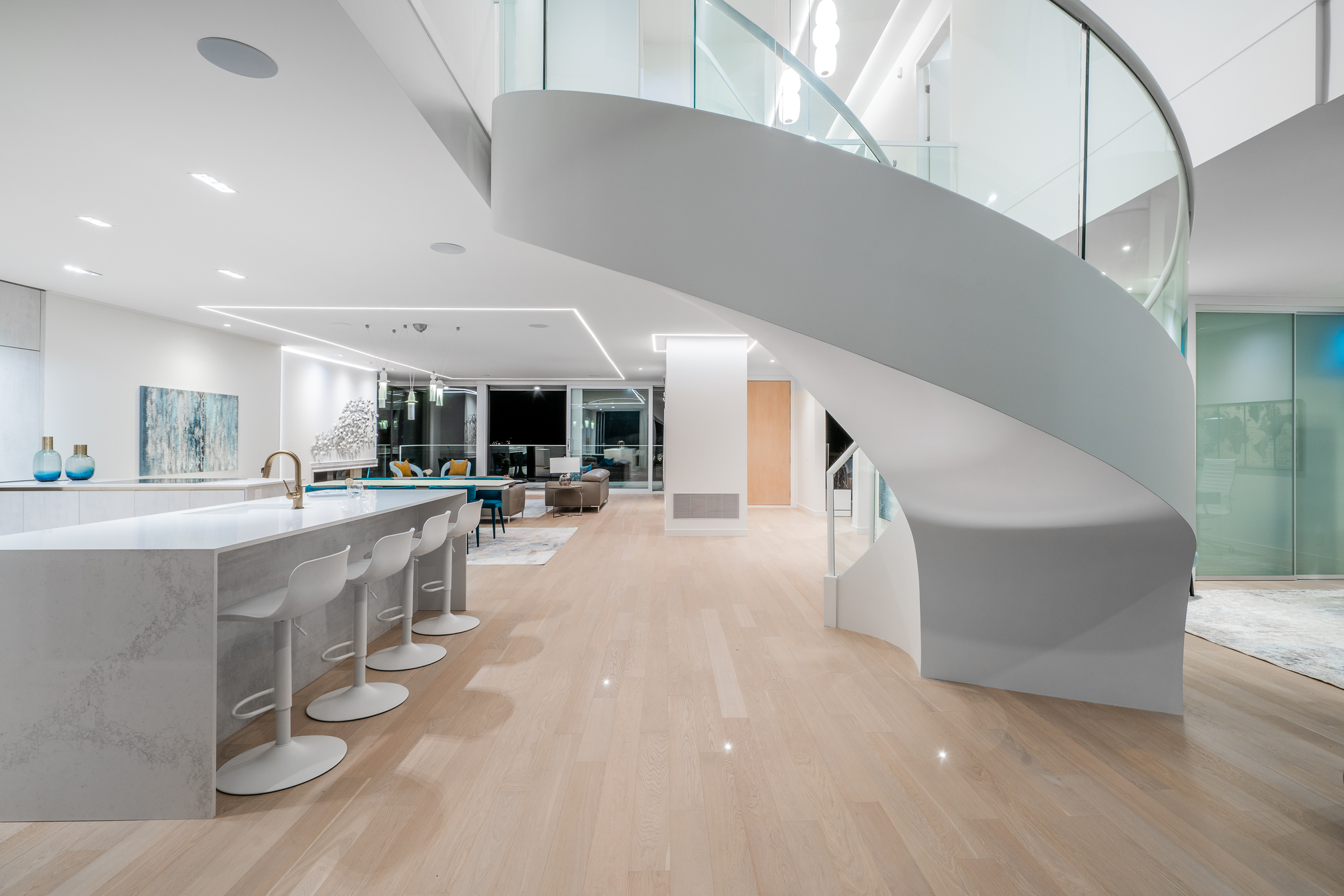 at 655 Beachview Drive, Deep Cove, North Vancouver